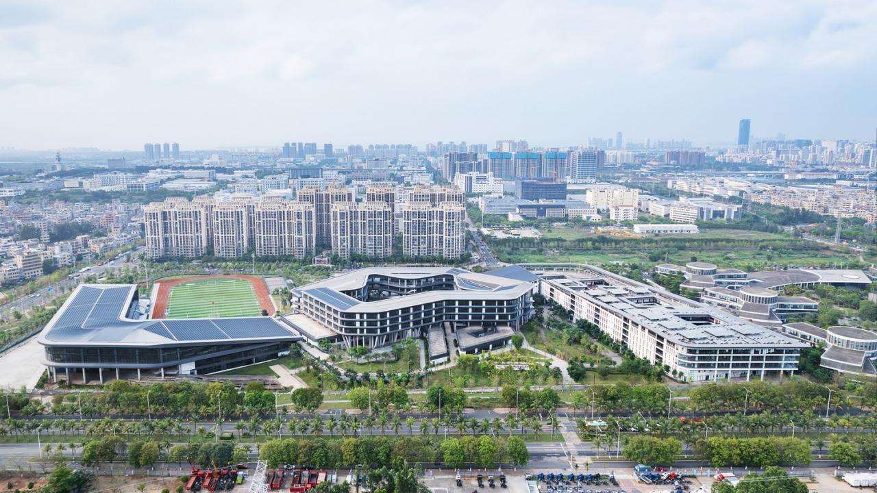 BIM建筑|北京大学附属中学海口学校 / Crossboundaries