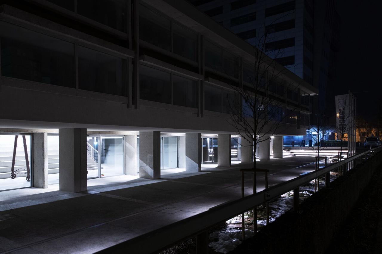 BIM建筑|老印刷厂 / OFIS Architects