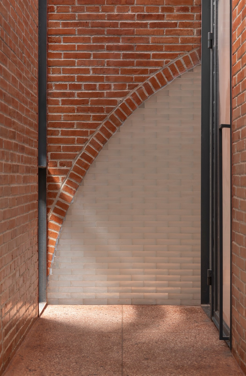 BIM建筑|留坝老街红砖公厕 / 尌林建筑设计事务所