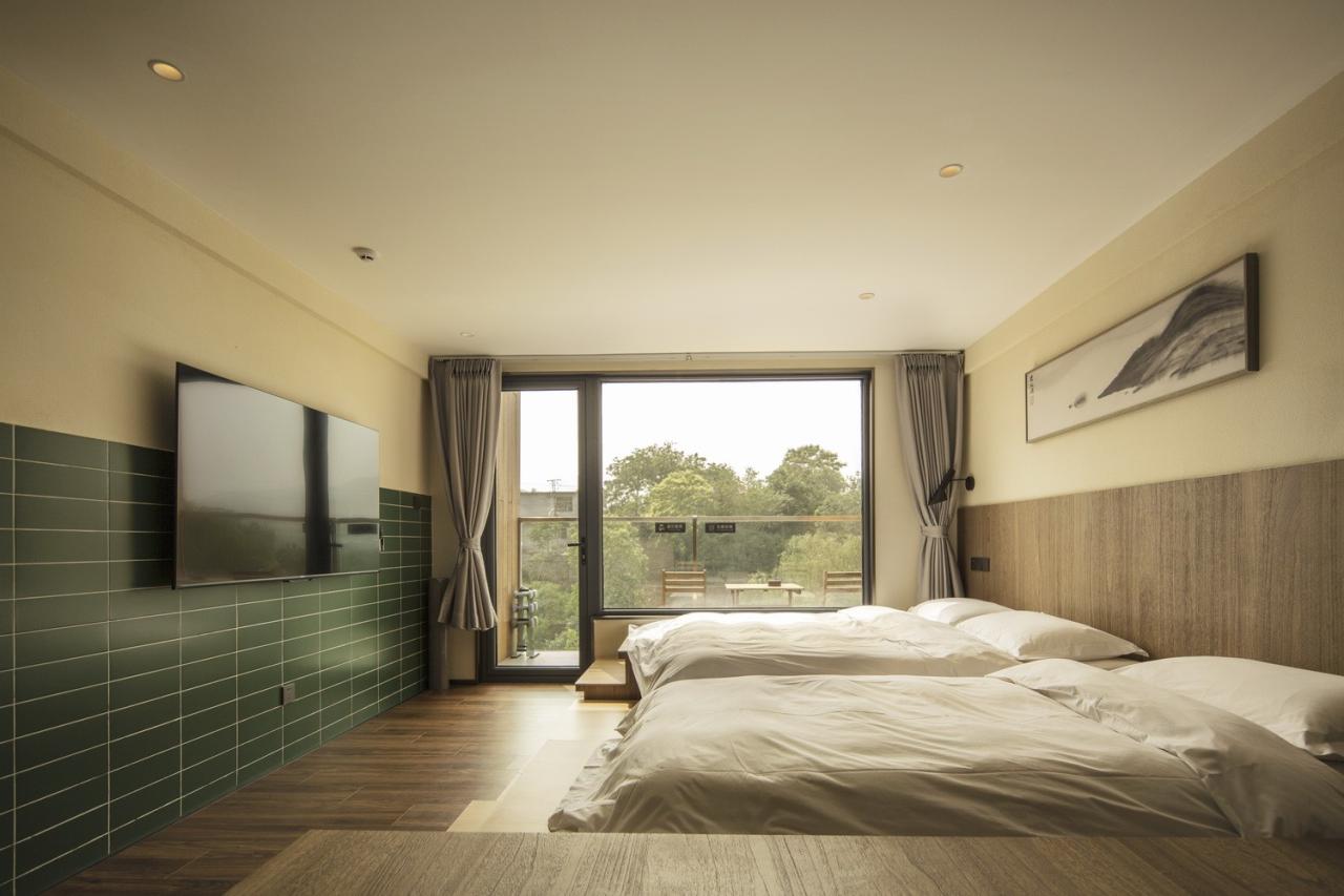 BIM建筑|以景为据：济南东泉村民宿集群设计 / GW空间设计