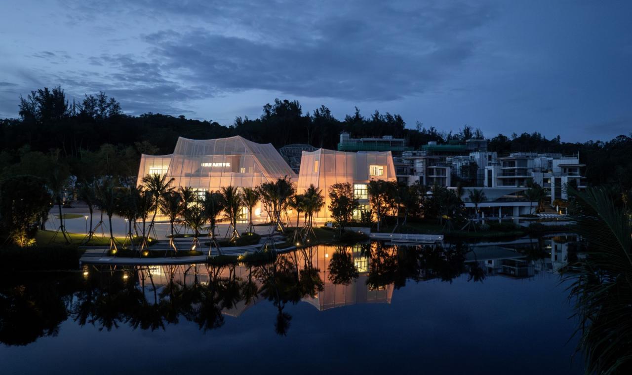 BIM建筑|玉山岚峰：正大太阳河咖啡小镇艺术中心 / Wutopia Lab