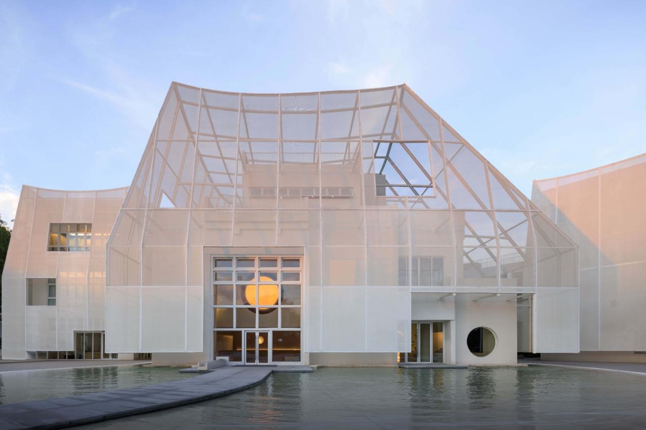 BIM建筑|玉山岚峰：正大太阳河咖啡小镇艺术中心 / Wutopia Lab