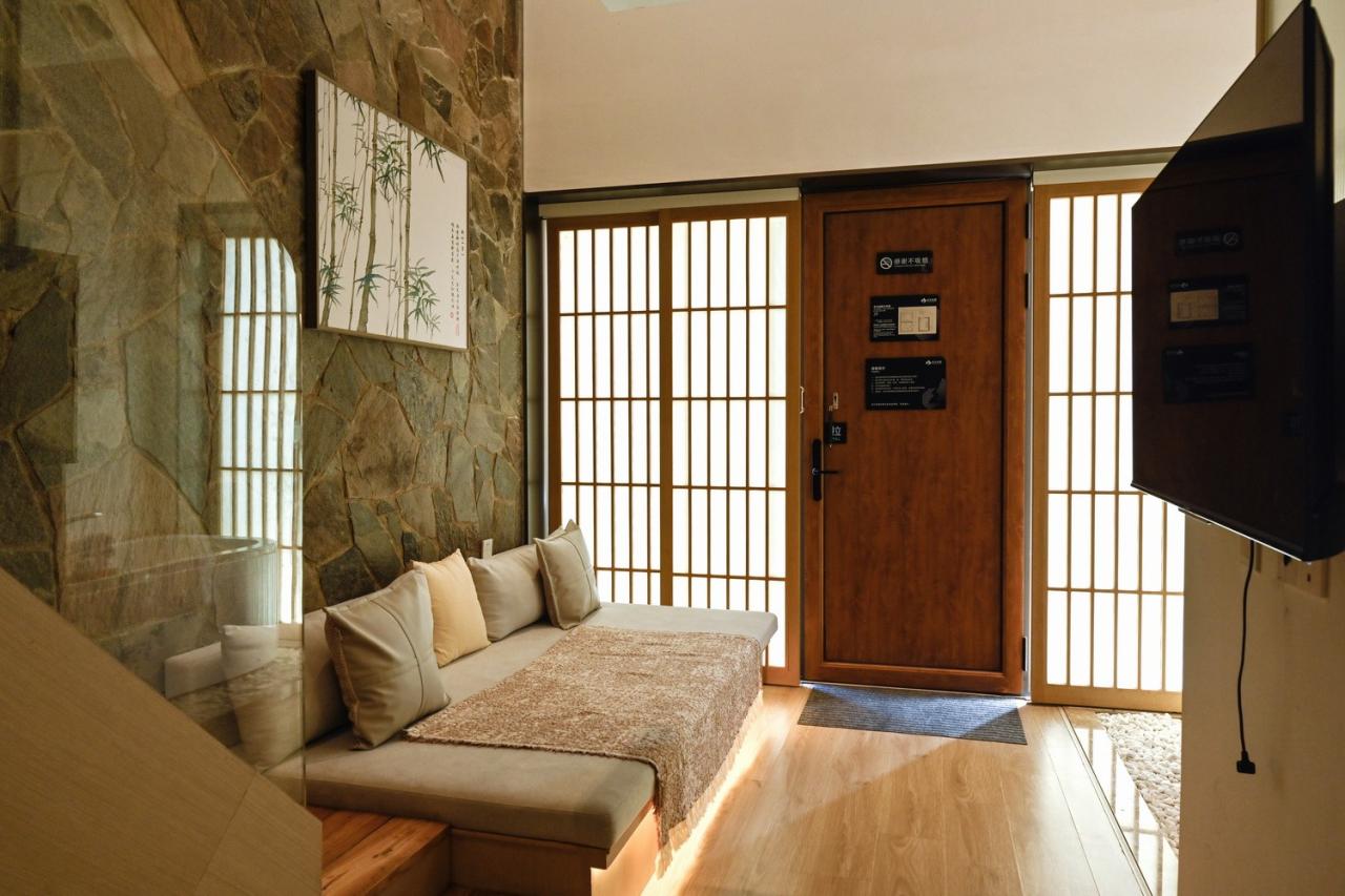 BIM建筑|以景为据：济南东泉村民宿集群设计 / GW空间设计