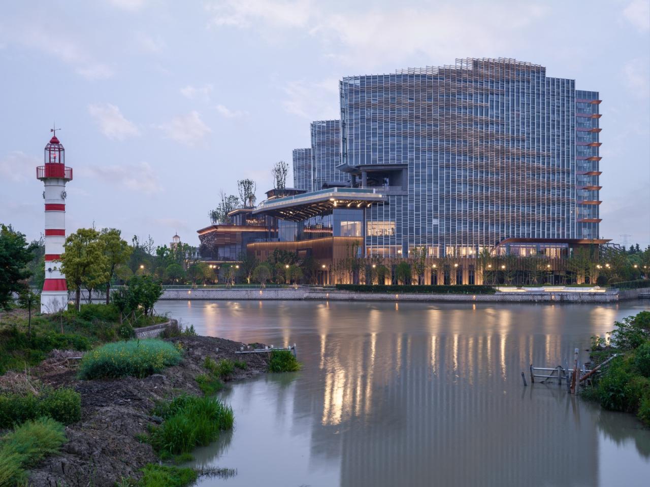 BIM建筑|乌镇堤上酒店外立面设计 / 上海直线建筑设计事务所