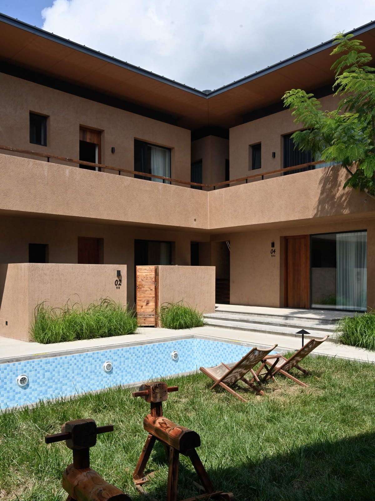 BIM建筑|伴山而居：后院•溜石港民宿 / GW空间设计