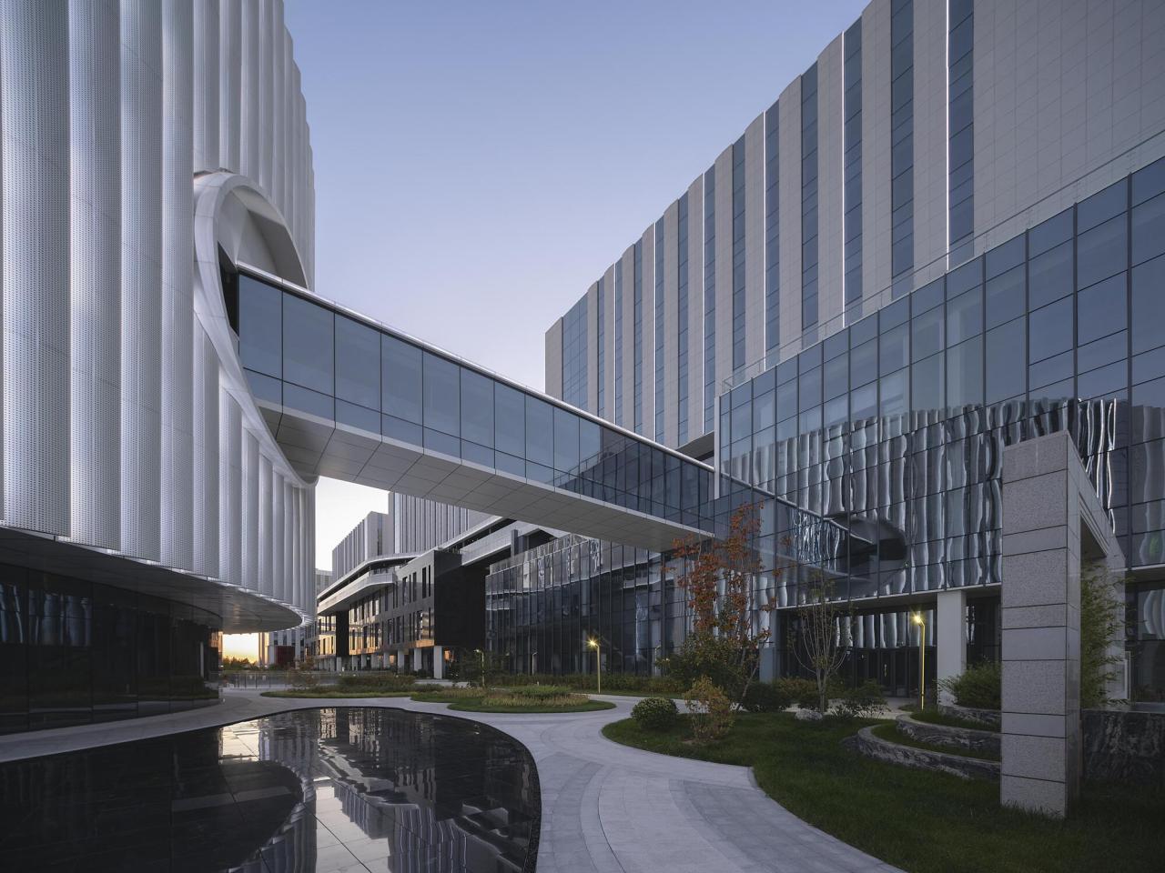 BIM建筑|北京亦庄细胞治疗研发中试基地 / 北京市工业设计研究院