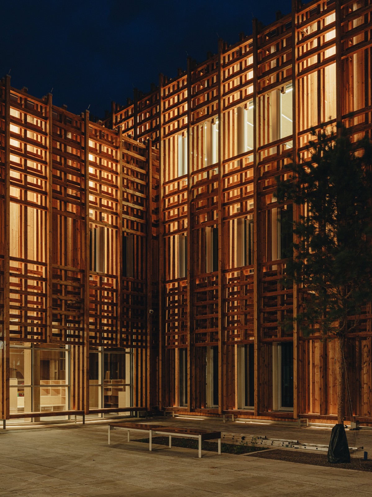 BIM建筑|佩尔古利纳国立中学 / Arhitekt Must