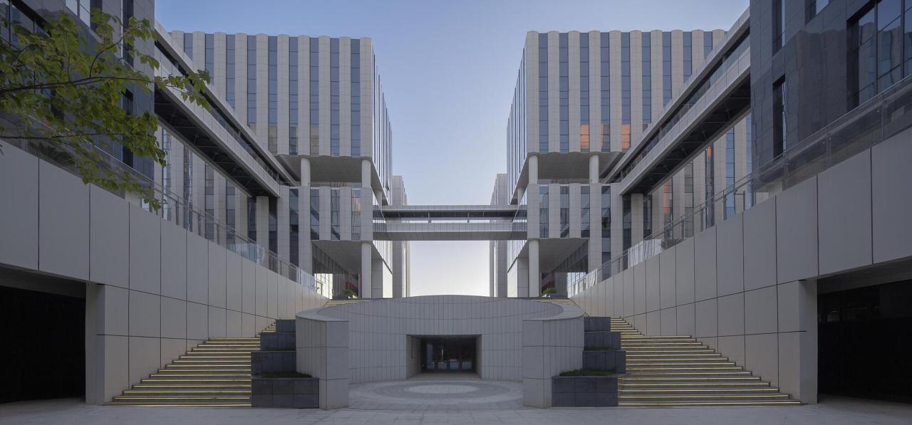 BIM建筑|北京亦庄细胞治疗研发中试基地 / 北京市工业设计研究院