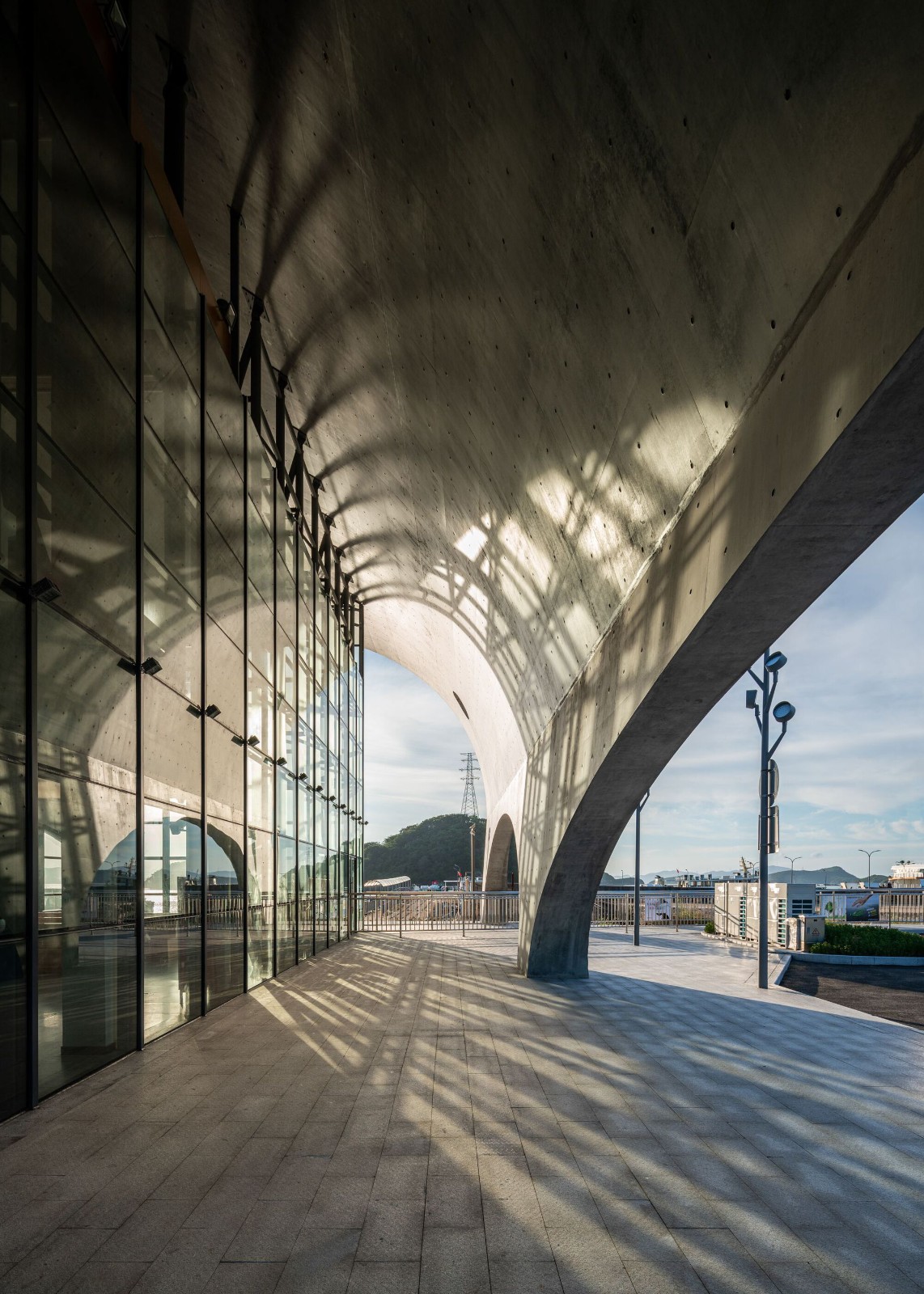 BIM建筑|虾峙客运站 / 致正建筑工作室