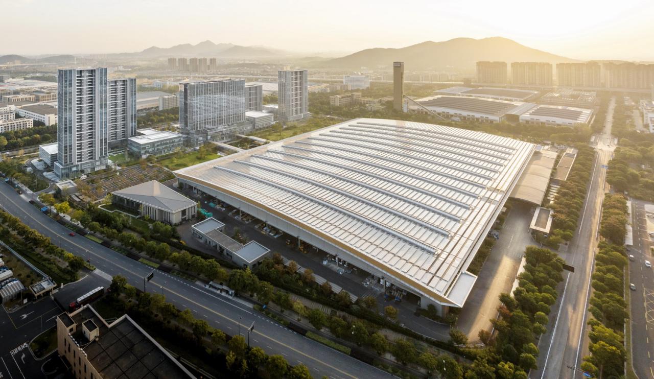 BIM建筑|西奥电梯产业园：先进智造与永续生活兼容的“未来工厂”/goa大象设计