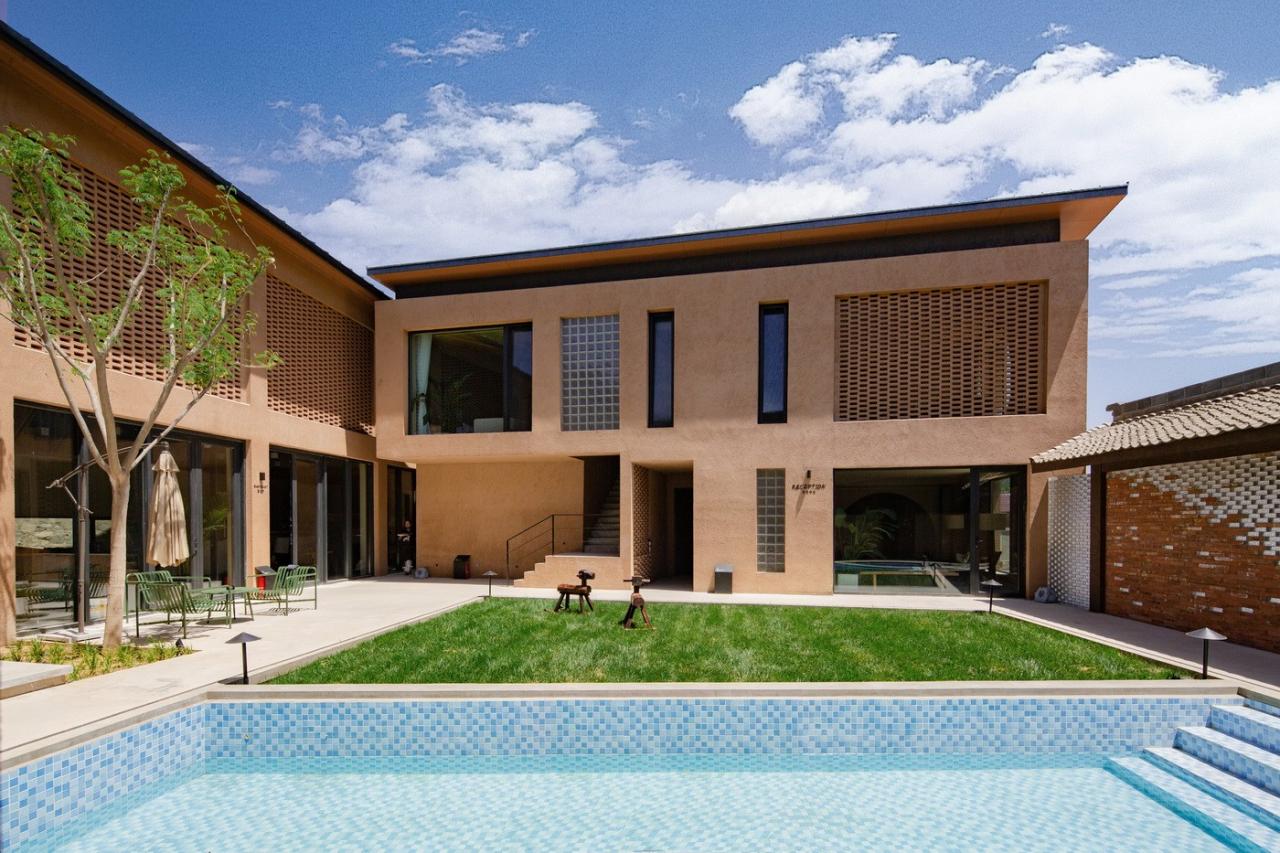 BIM建筑|伴山而居：后院•溜石港民宿 / GW空间设计