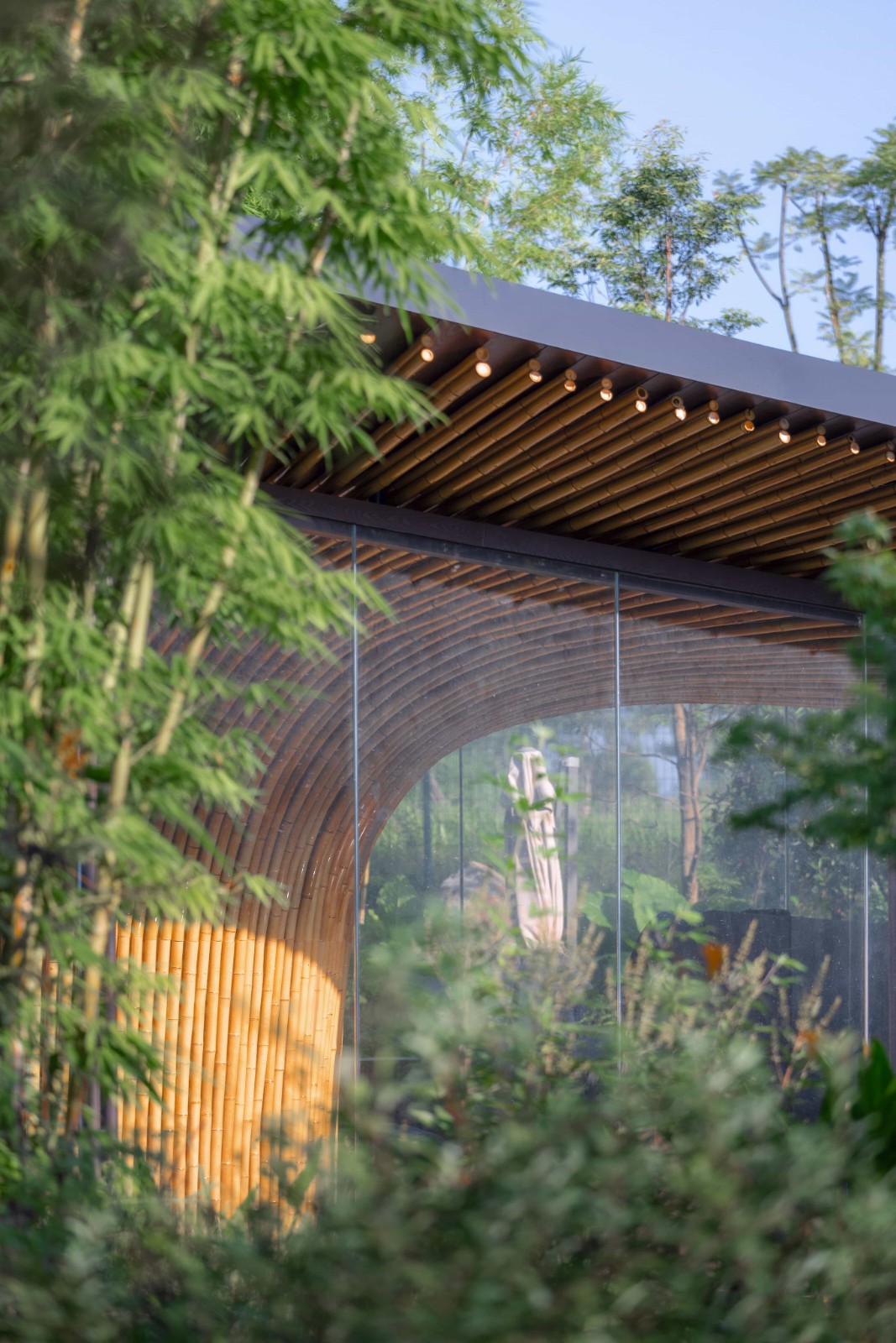 BIM建筑|大叶底下好乘凉：2024成都世园会•兴城展园 / 小隐建筑