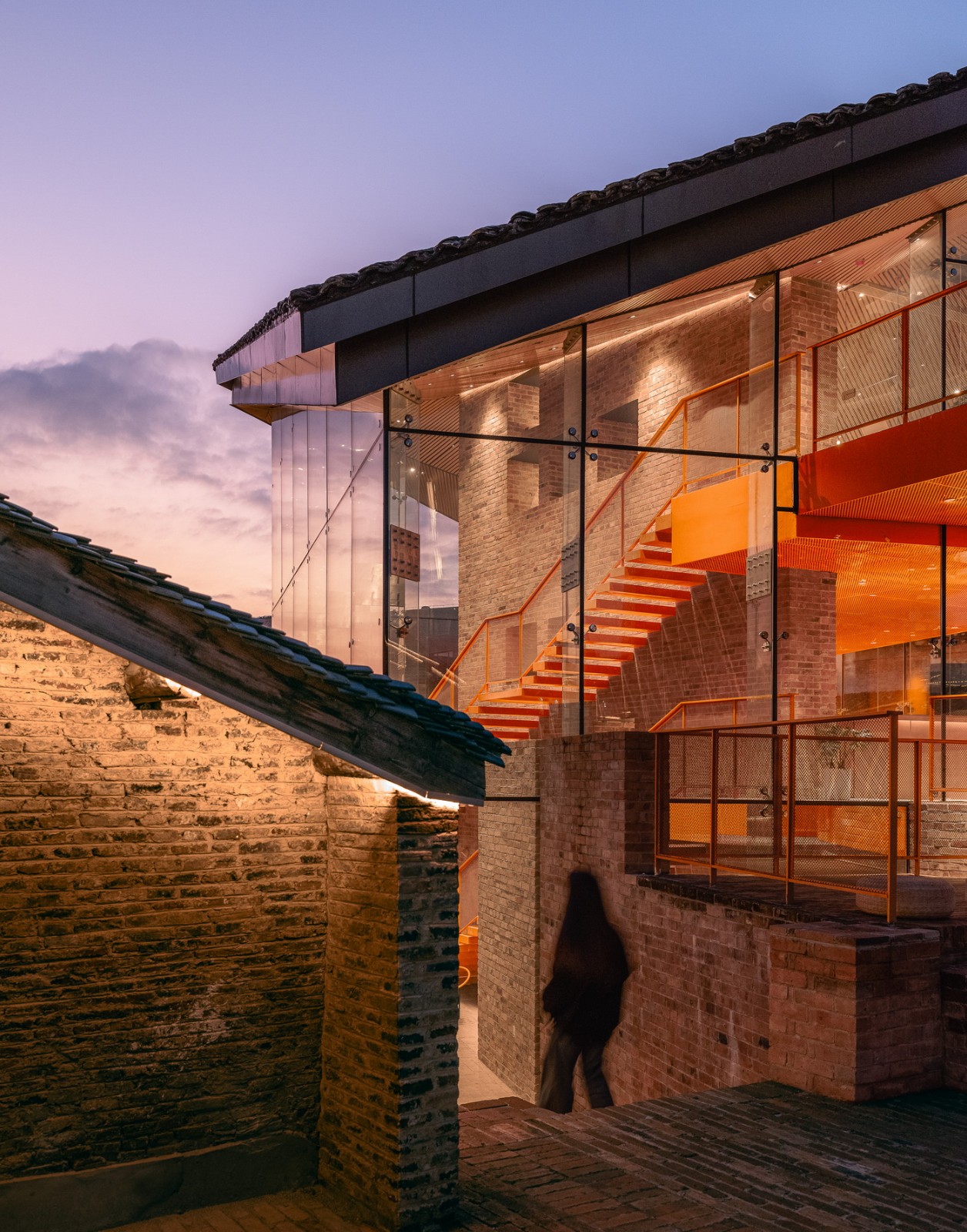 BIM建筑|烟筒插建院 / 刘克成设计工作室 + 众建筑