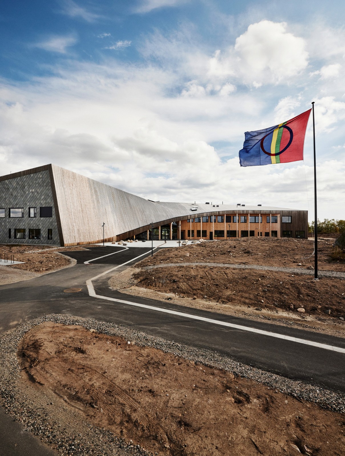 BIM建筑|Čoarvemátta 文化与教育中心 / Snøhetta + 70°N arkitektur + Joar Nango