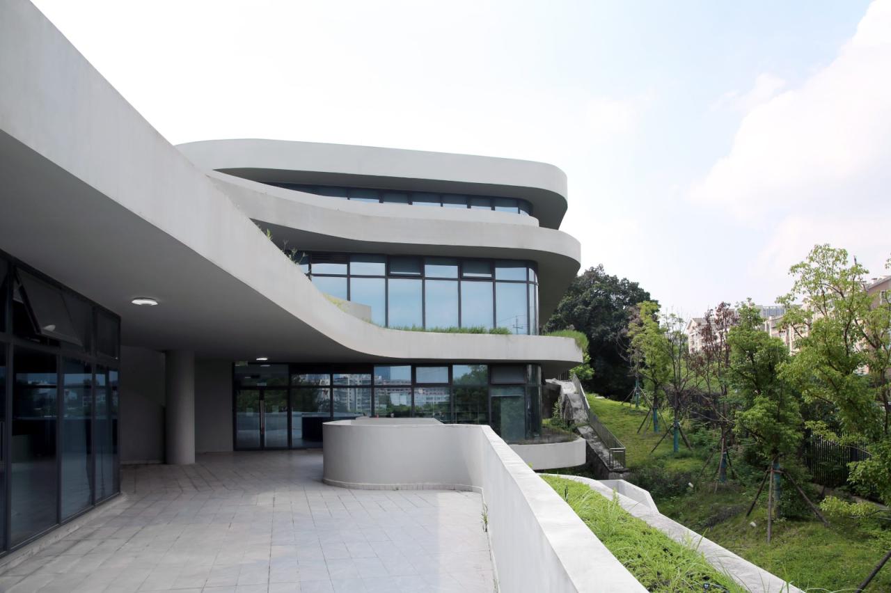 BIM建筑|长沙市南雅中学图书馆 / 中机国际罗劲工作室