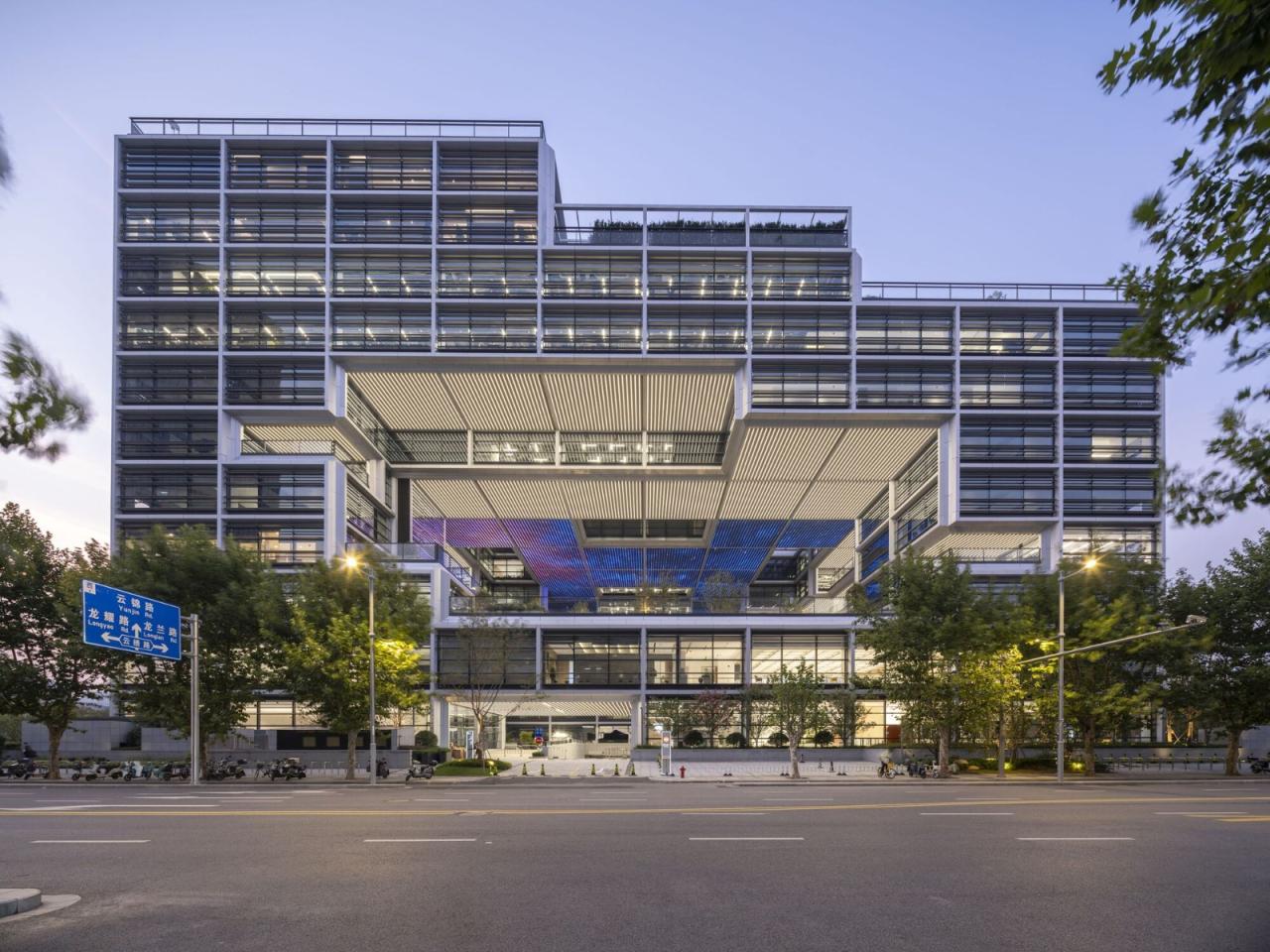 BIM建筑|阿里巴巴上海园区 / Foster + Partners