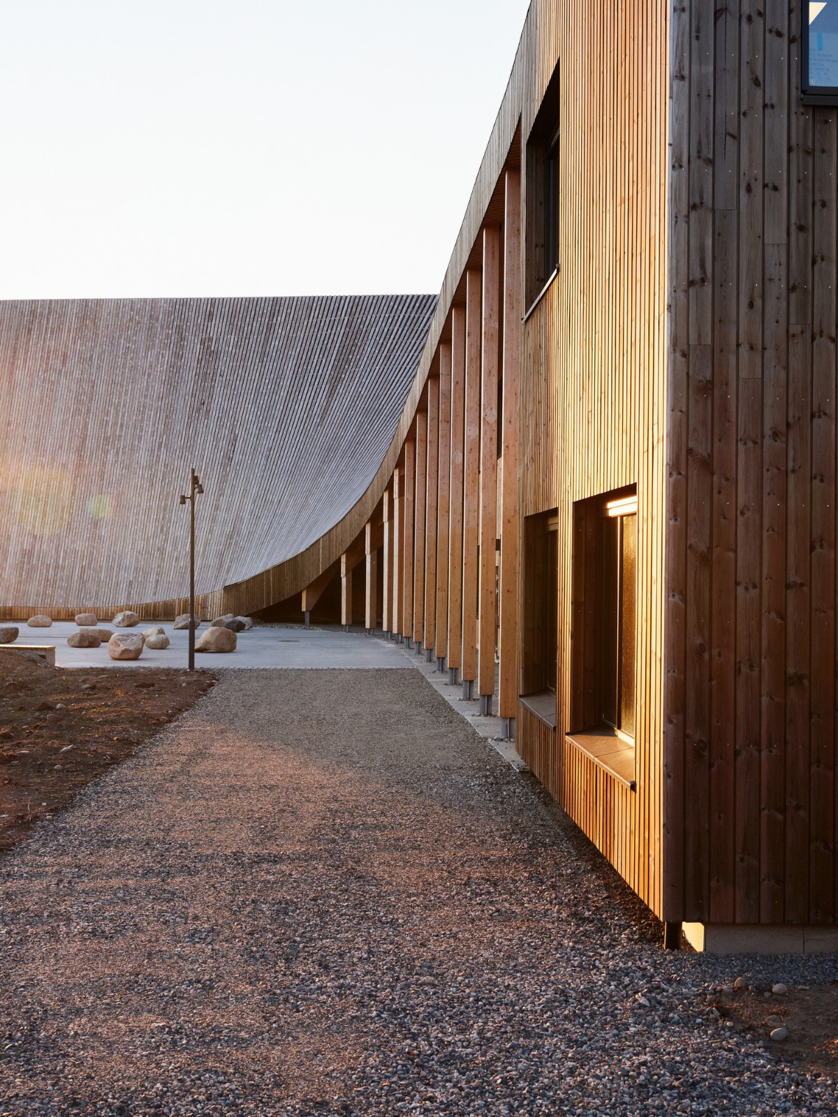 BIM建筑|Čoarvemátta 文化与教育中心 / Snøhetta + 70°N arkitektur + Joar Nango