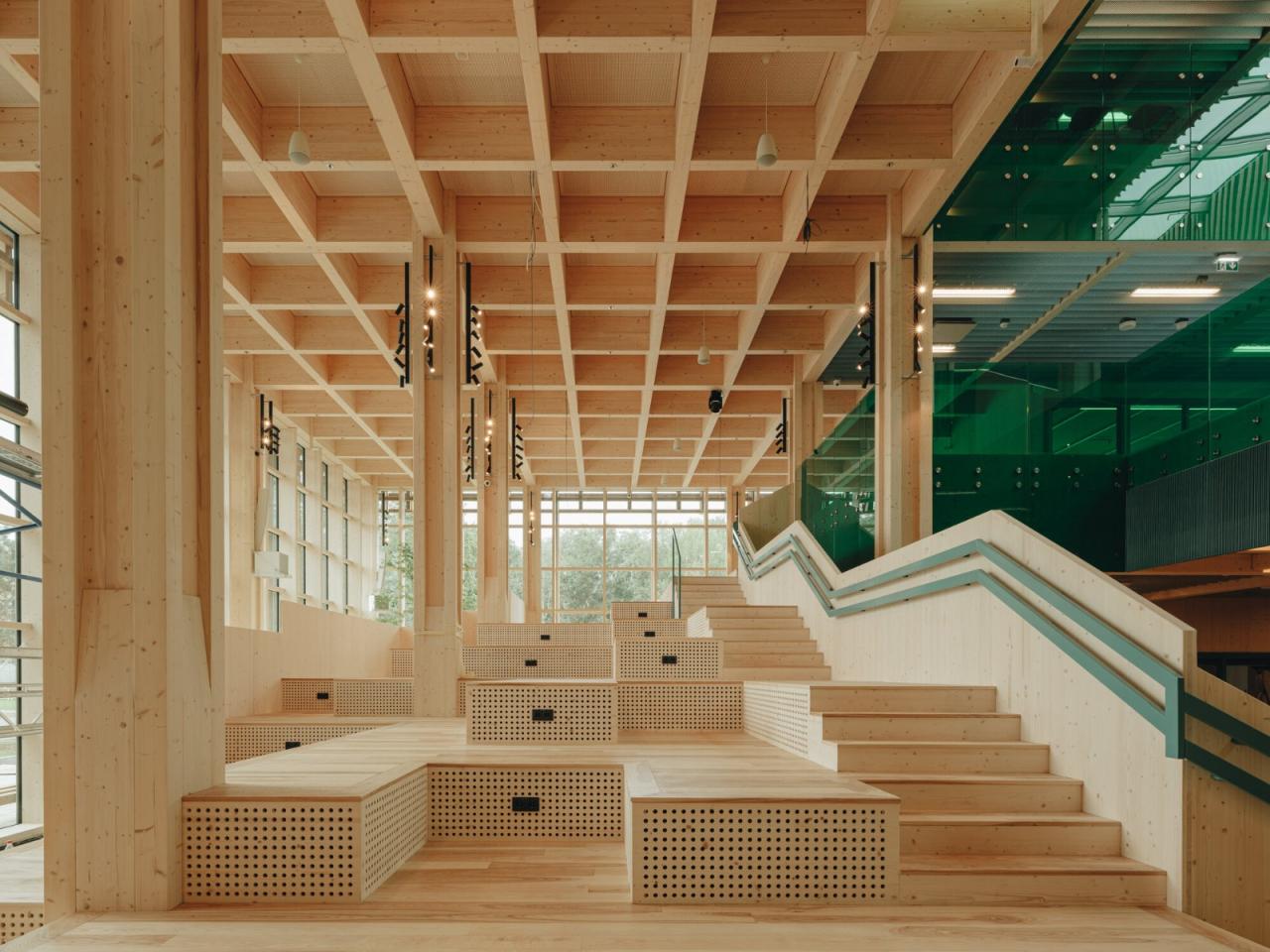 BIM建筑|佩尔古利纳国立中学 / Arhitekt Must