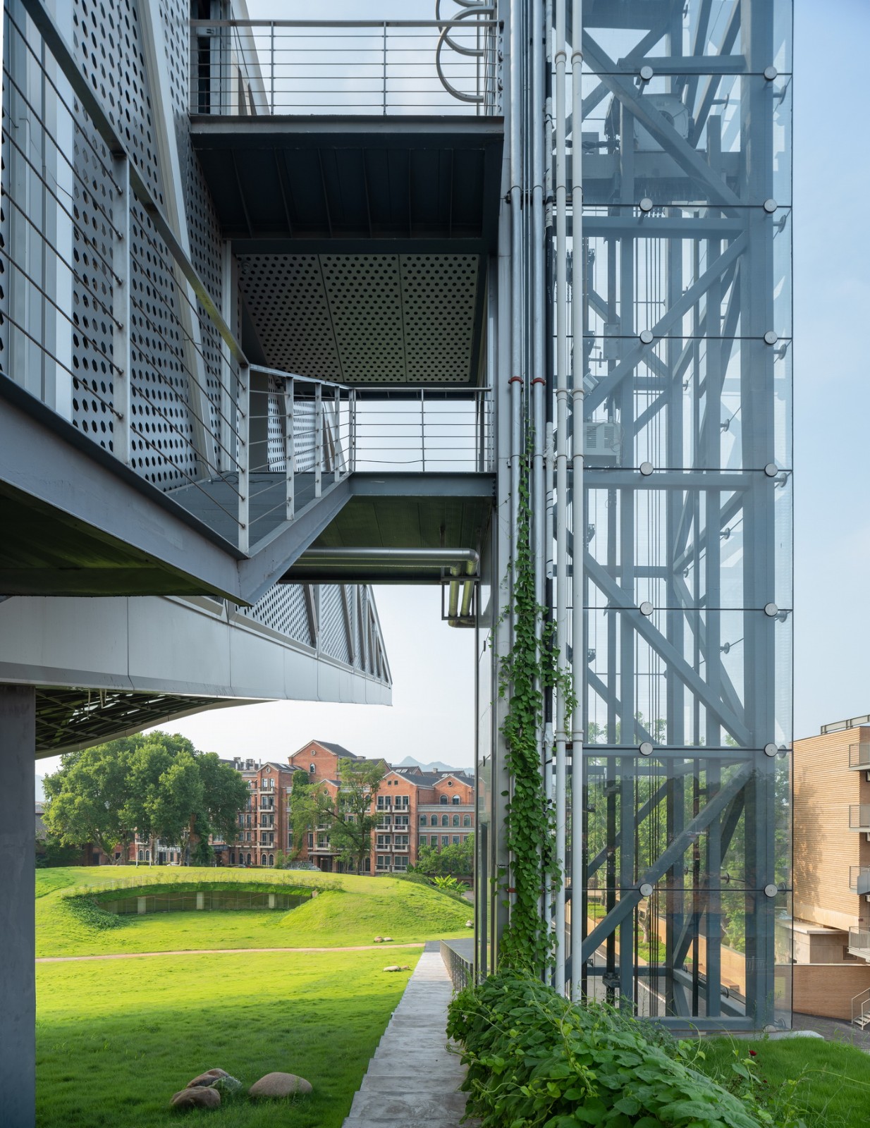 BIM建筑|陶溪川“云引擎” / 行之建筑