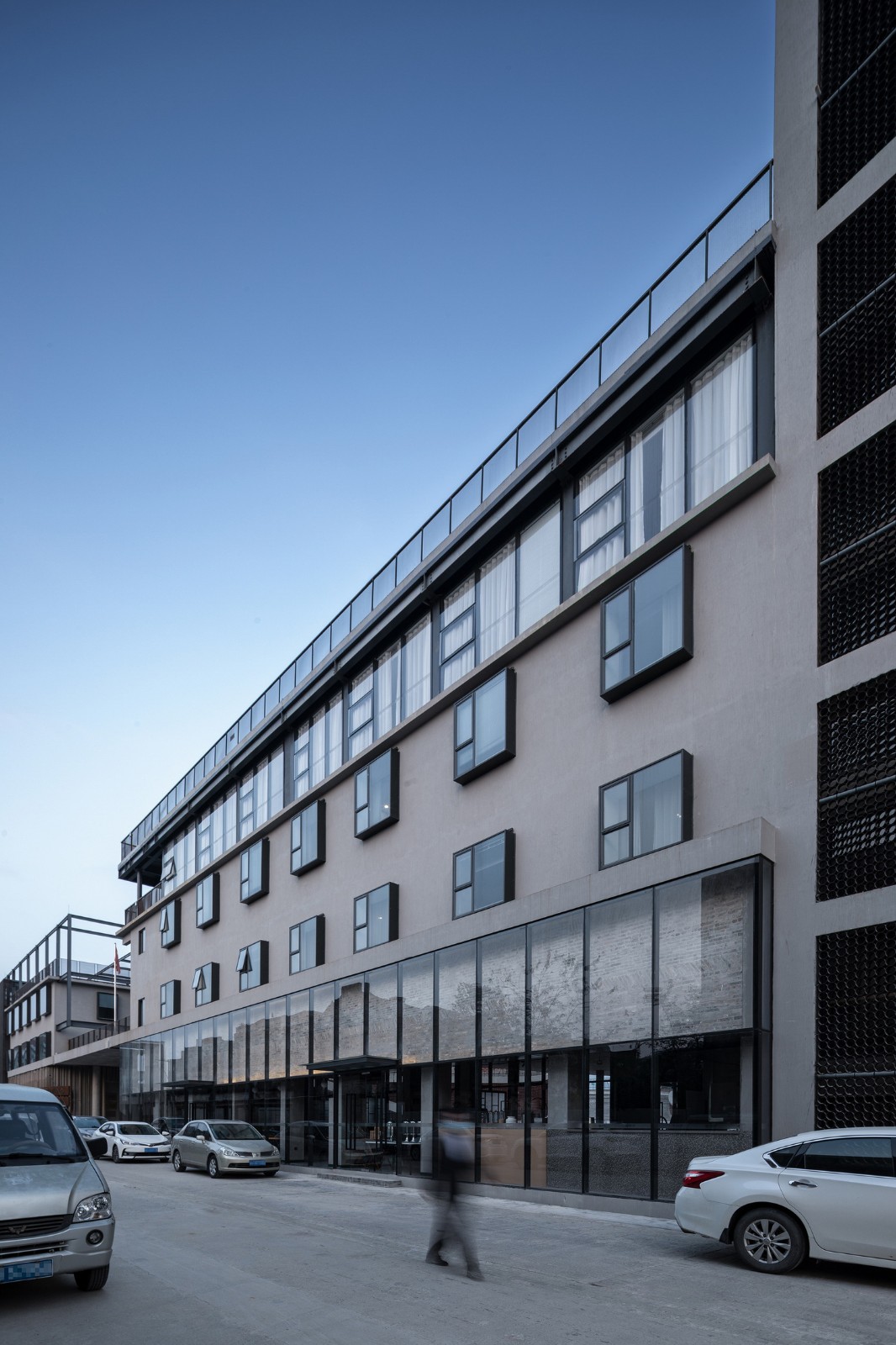 BIM建筑|改造、加建与扩建，江门市乡村振兴培训中心 / 华南理工大学建筑设计研究院