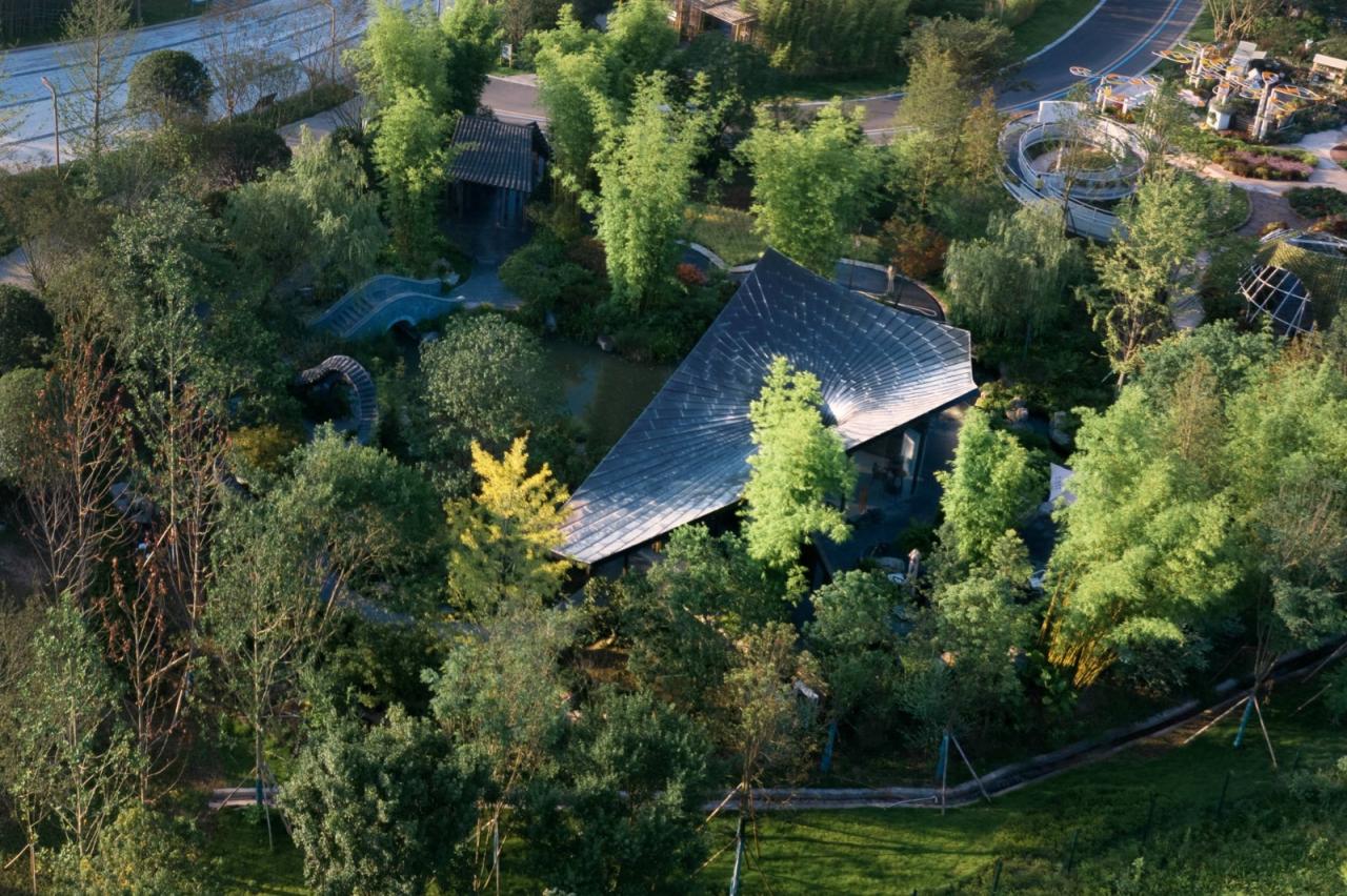 BIM建筑|大叶底下好乘凉：2024成都世园会•兴城展园 / 小隐建筑