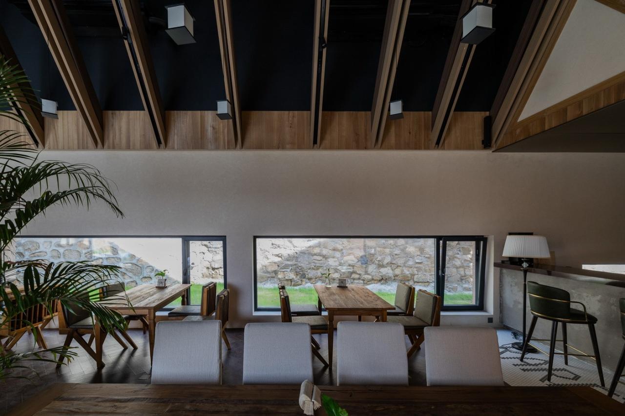 BIM建筑|伴山而居：后院•溜石港民宿 / GW空间设计