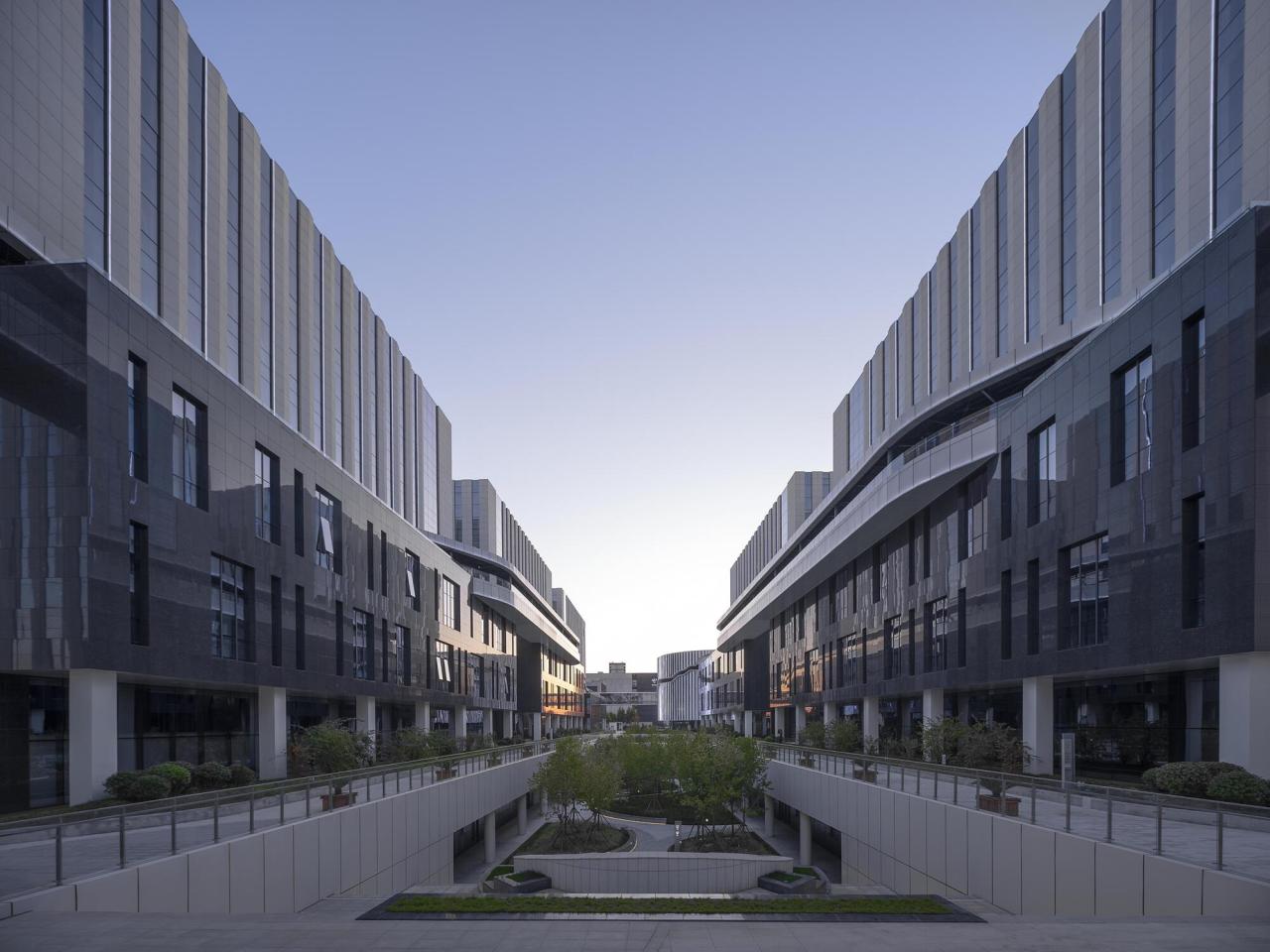 BIM建筑|北京亦庄细胞治疗研发中试基地 / 北京市工业设计研究院