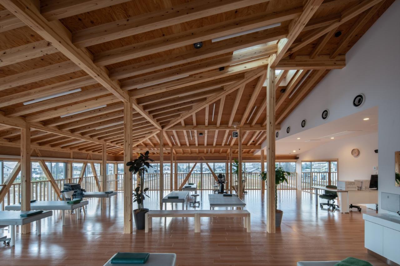 BIM建筑|旭之森内科和胃肠病诊所 / TSC Architects