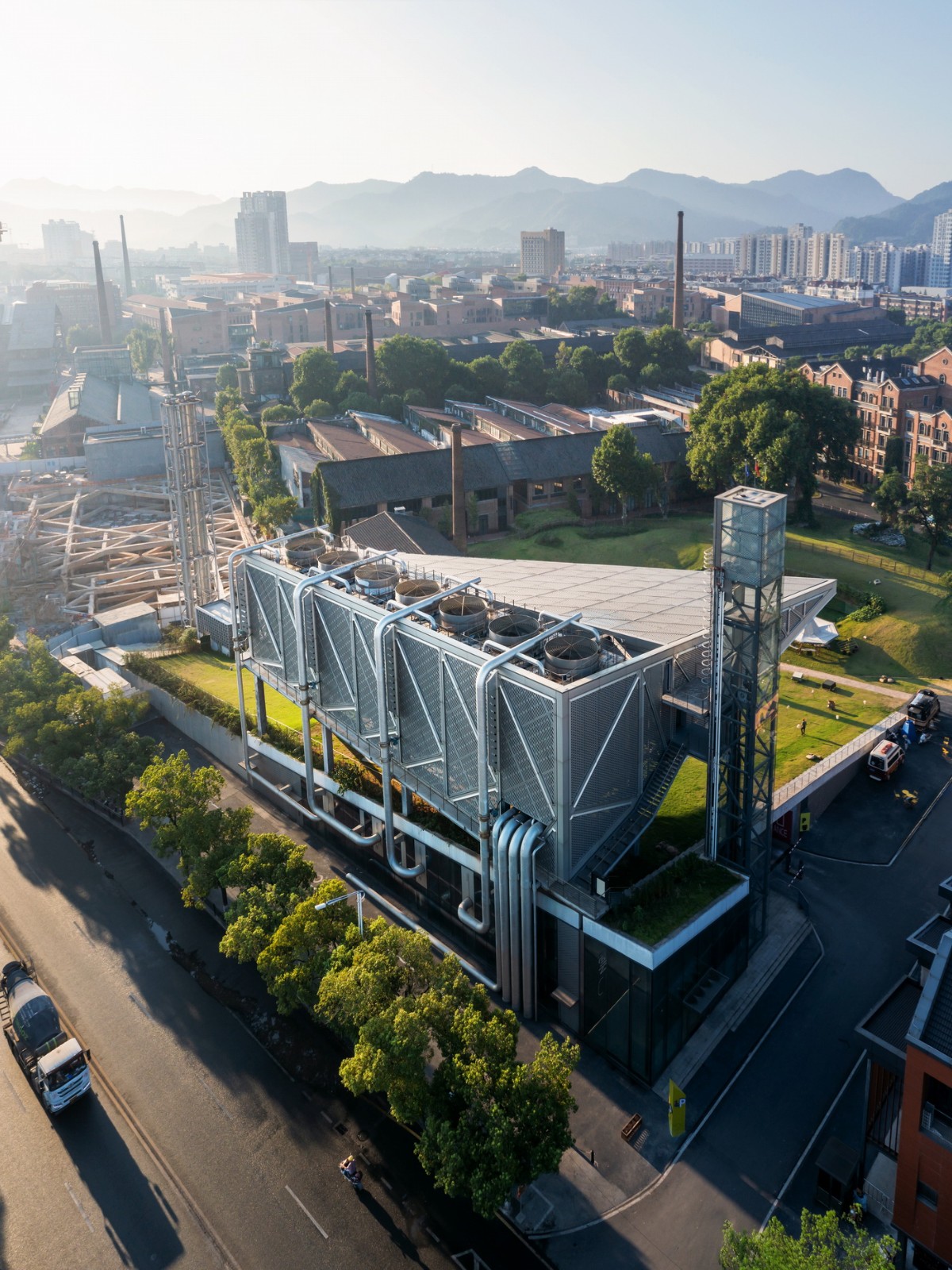 BIM建筑|陶溪川“云引擎” / 行之建筑