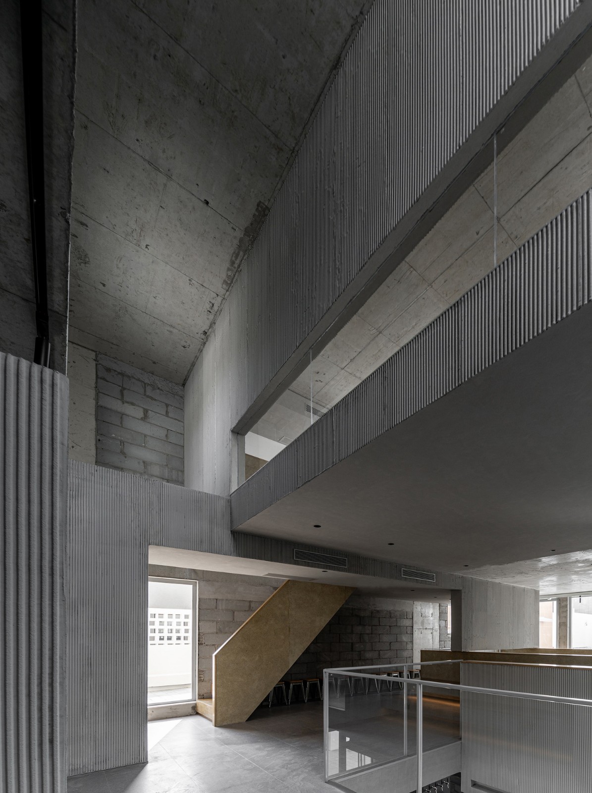 BIM建筑|跳海hood-阿那亚雀跃镇 / 不山建筑