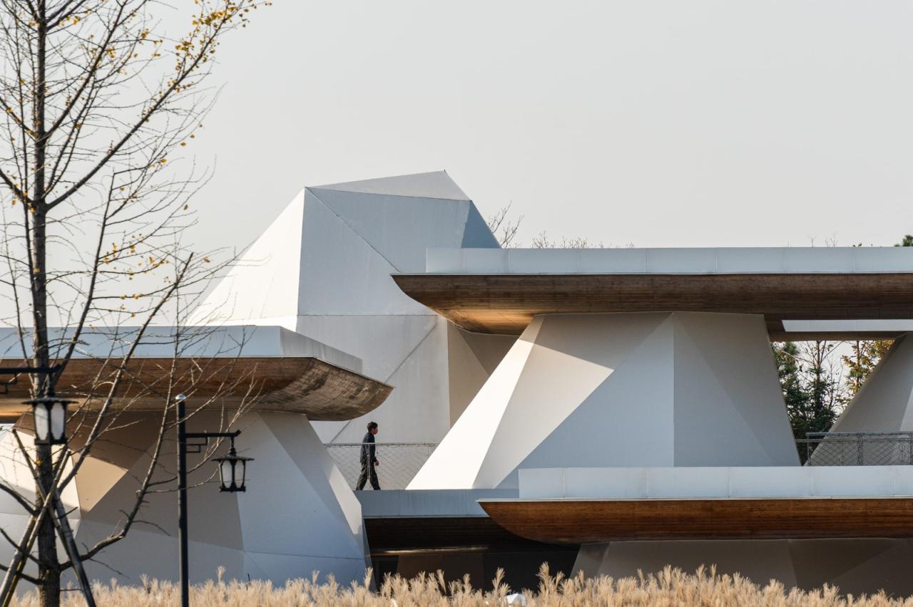 BIM建筑|相遇在山间：下岩贝景区云峰十二重 / 朱培栋-line+建筑事务所