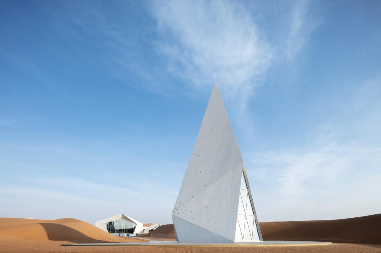 BIM建筑|中卫沙漠钻石酒店 / 水石设计-米川工作室