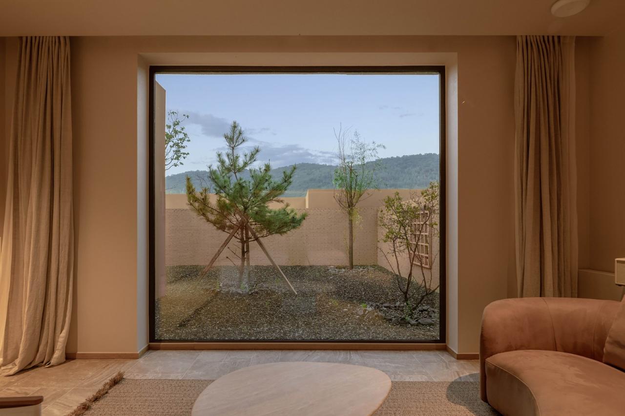 BIM建筑|KALHA 酒店·“沃里屯”村落更新 / CPLUS