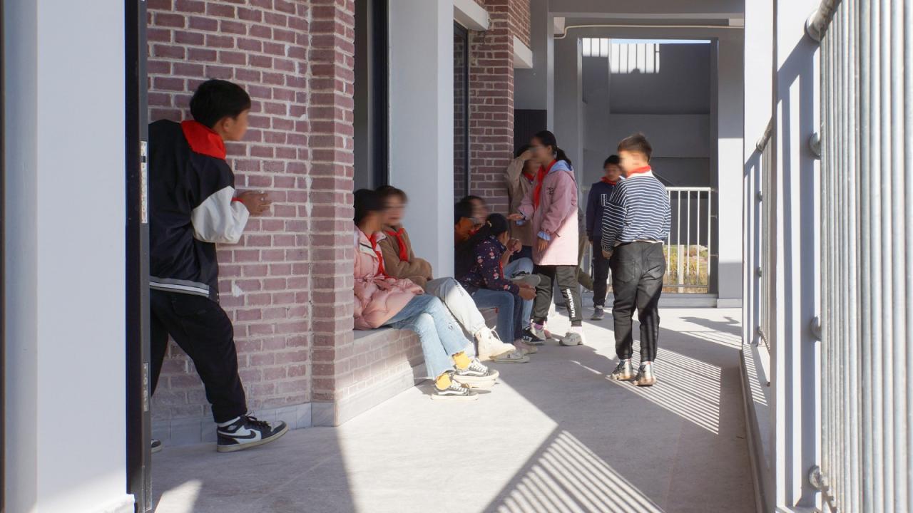 BIM建筑|沿江乡村学校 / DOMAT