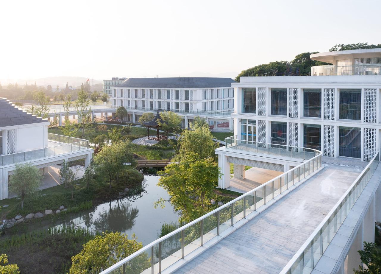 BIM建筑|山水疗愈，身心宜居：杭州市第一社会福利院 / 浙江大学建筑设计研究院