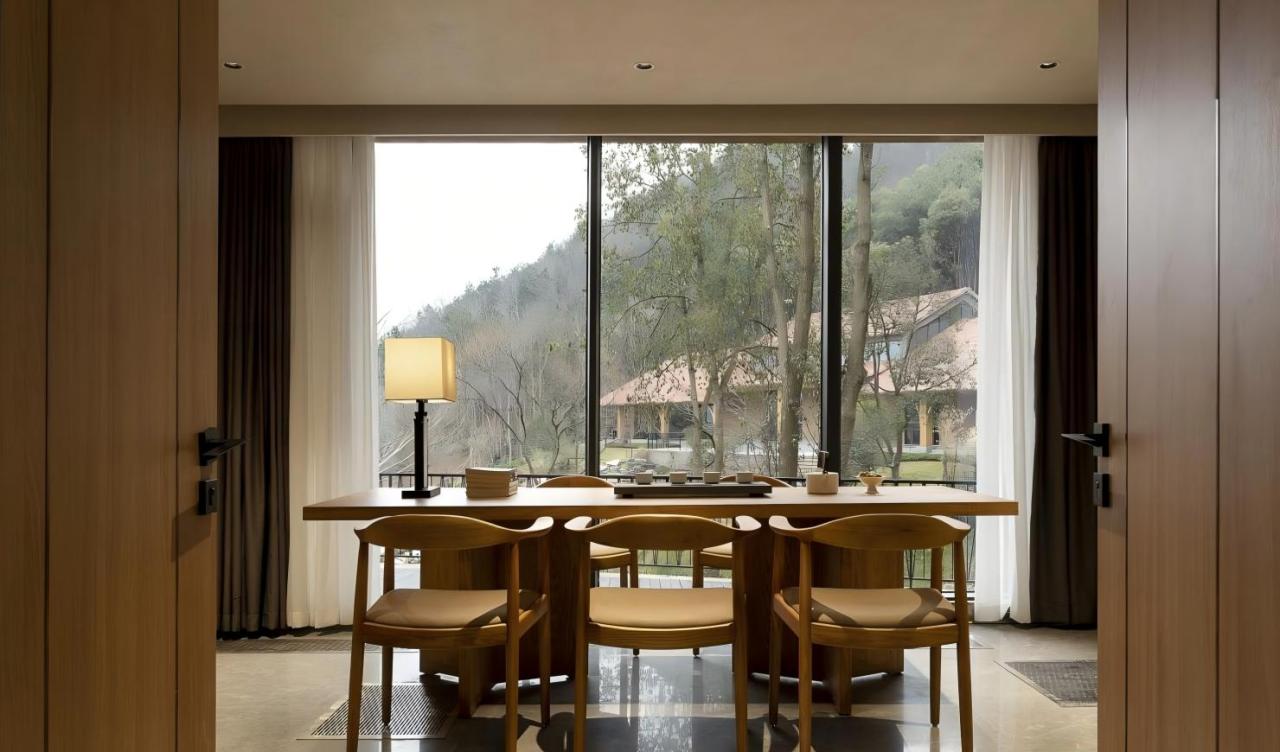 BIM建筑|枕山栖谷，虎凹慢时光：庐江县柯坦镇虎凹欢乐茶谷 / 中铁合肥建筑市政工程设计研究院有限公司