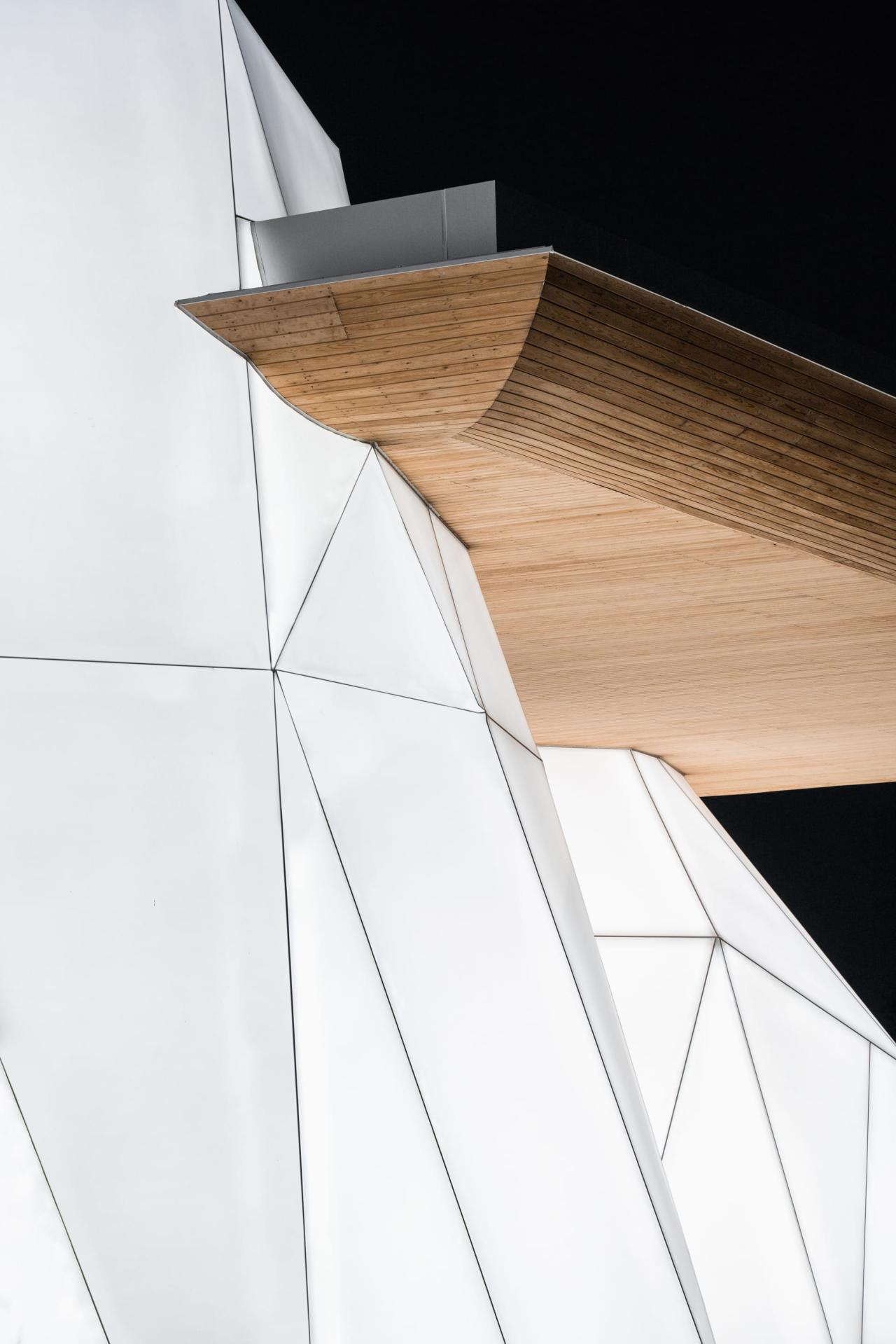 BIM建筑|相遇在山间：下岩贝景区云峰十二重 / 朱培栋-line+建筑事务所