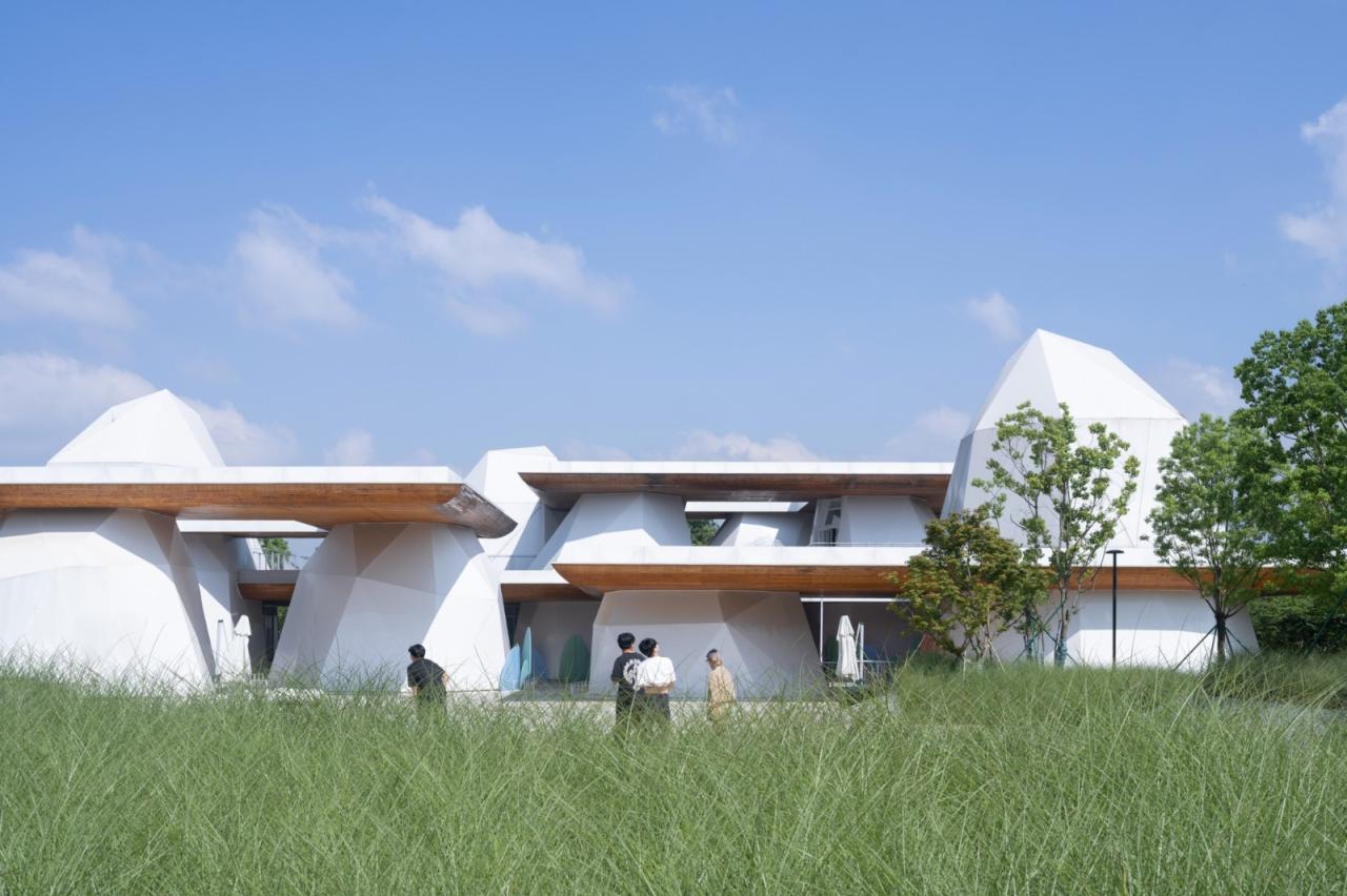 BIM建筑|相遇在山间：下岩贝景区云峰十二重 / 朱培栋-line+建筑事务所