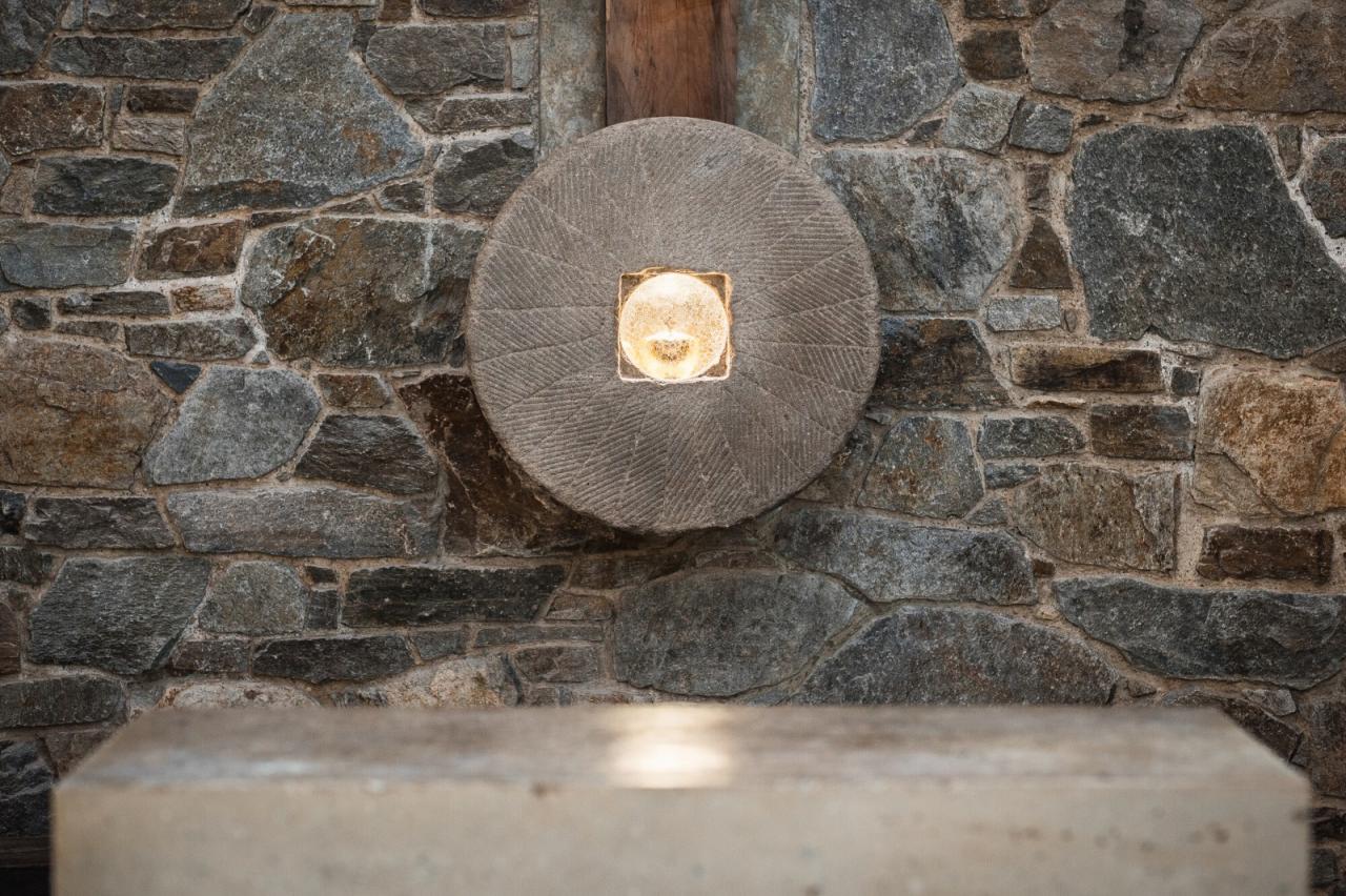 BIM建筑|Nesvačilka 圣母教堂 / RCNKSK