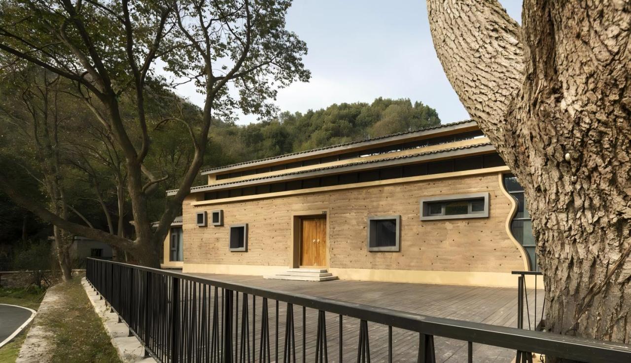 BIM建筑|枕山栖谷，虎凹慢时光：庐江县柯坦镇虎凹欢乐茶谷 / 中铁合肥建筑市政工程设计研究院有限公司