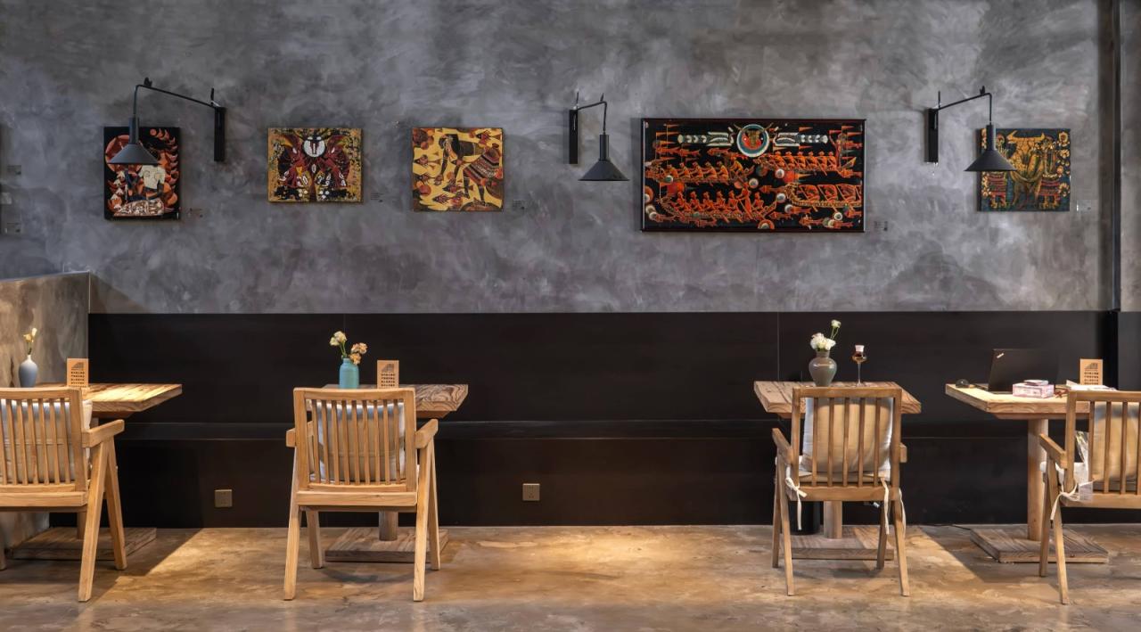 BIM建筑|接梯空间：旧厂房，新书咖 / 素造建筑