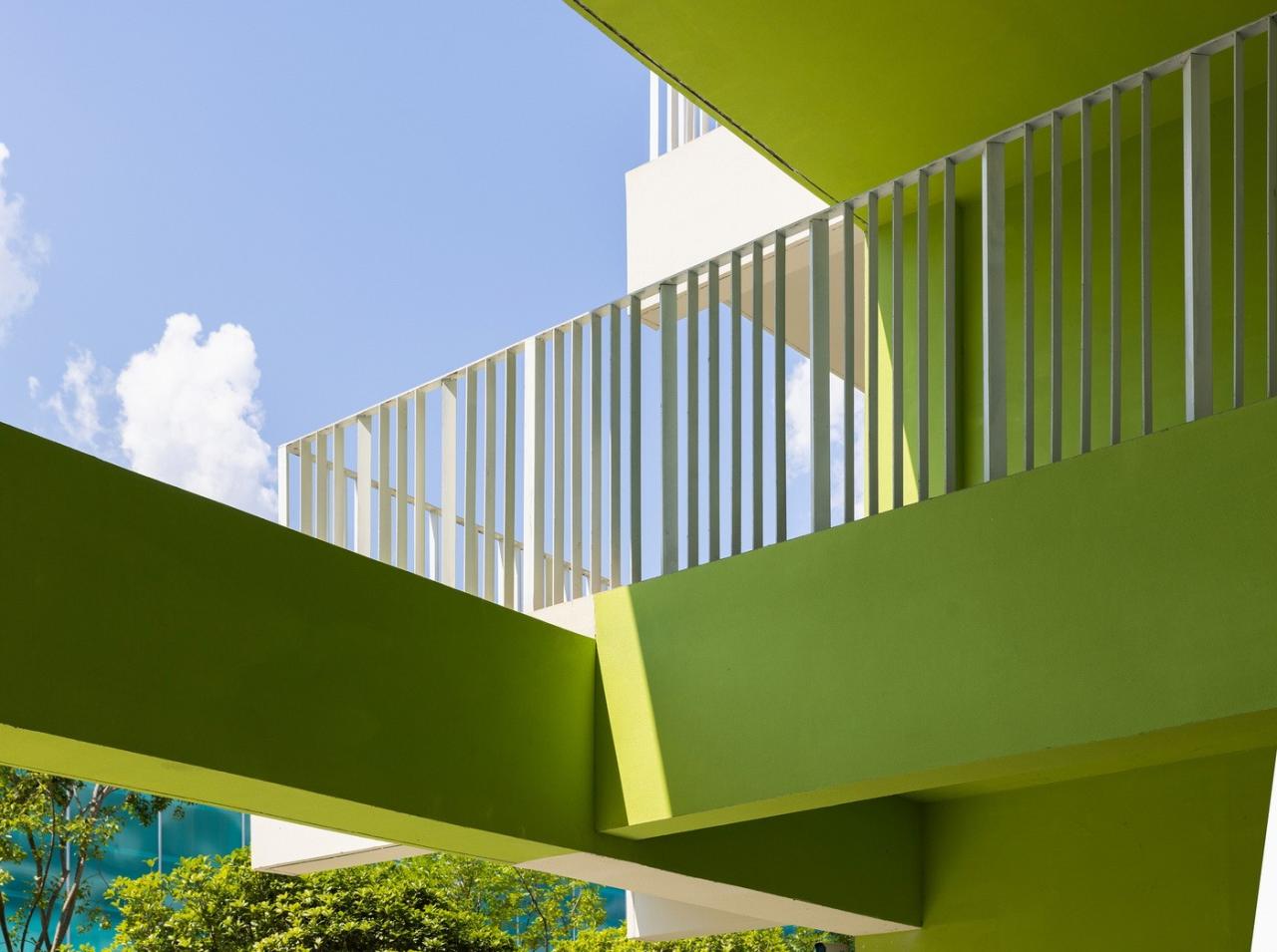 BIM建筑|南山五福堂高级中学 / 小写建筑