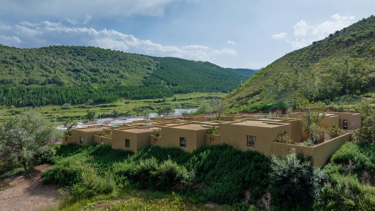 BIM建筑|KALHA 酒店·“沃里屯”村落更新 / CPLUS