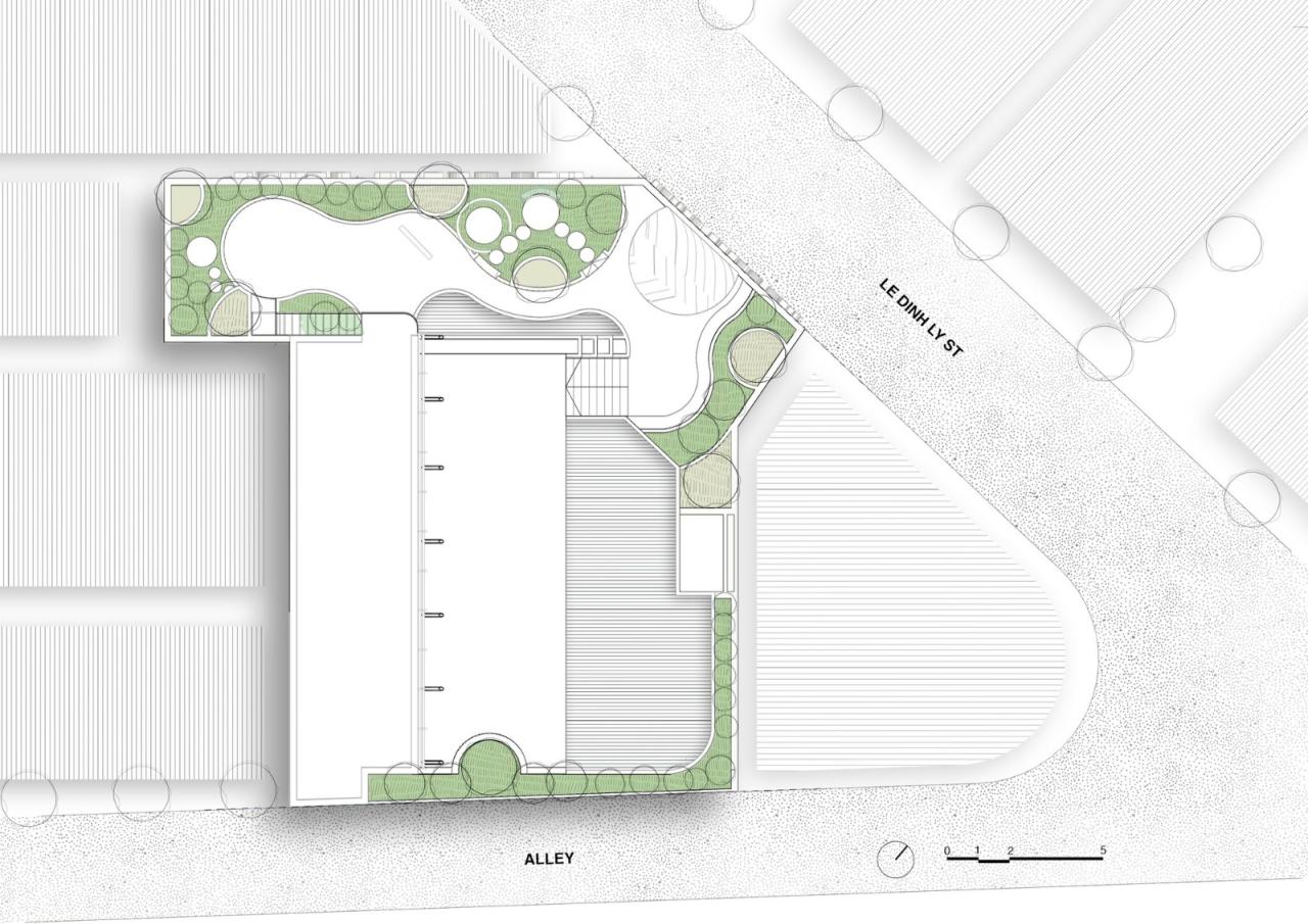 BIM建筑|AEC 4B 外语教育中心 / Ho Khue Architects
