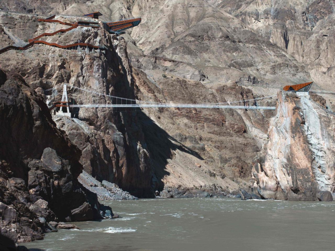 BIM建筑|西藏•怒江72拐大峡谷景区 / 小隐建筑事务所