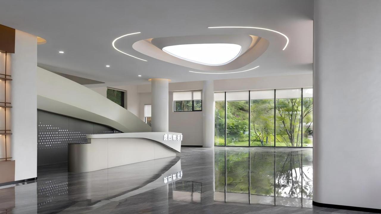 BIM建筑|枕山栖谷，虎凹慢时光：庐江县柯坦镇虎凹欢乐茶谷 / 中铁合肥建筑市政工程设计研究院有限公司