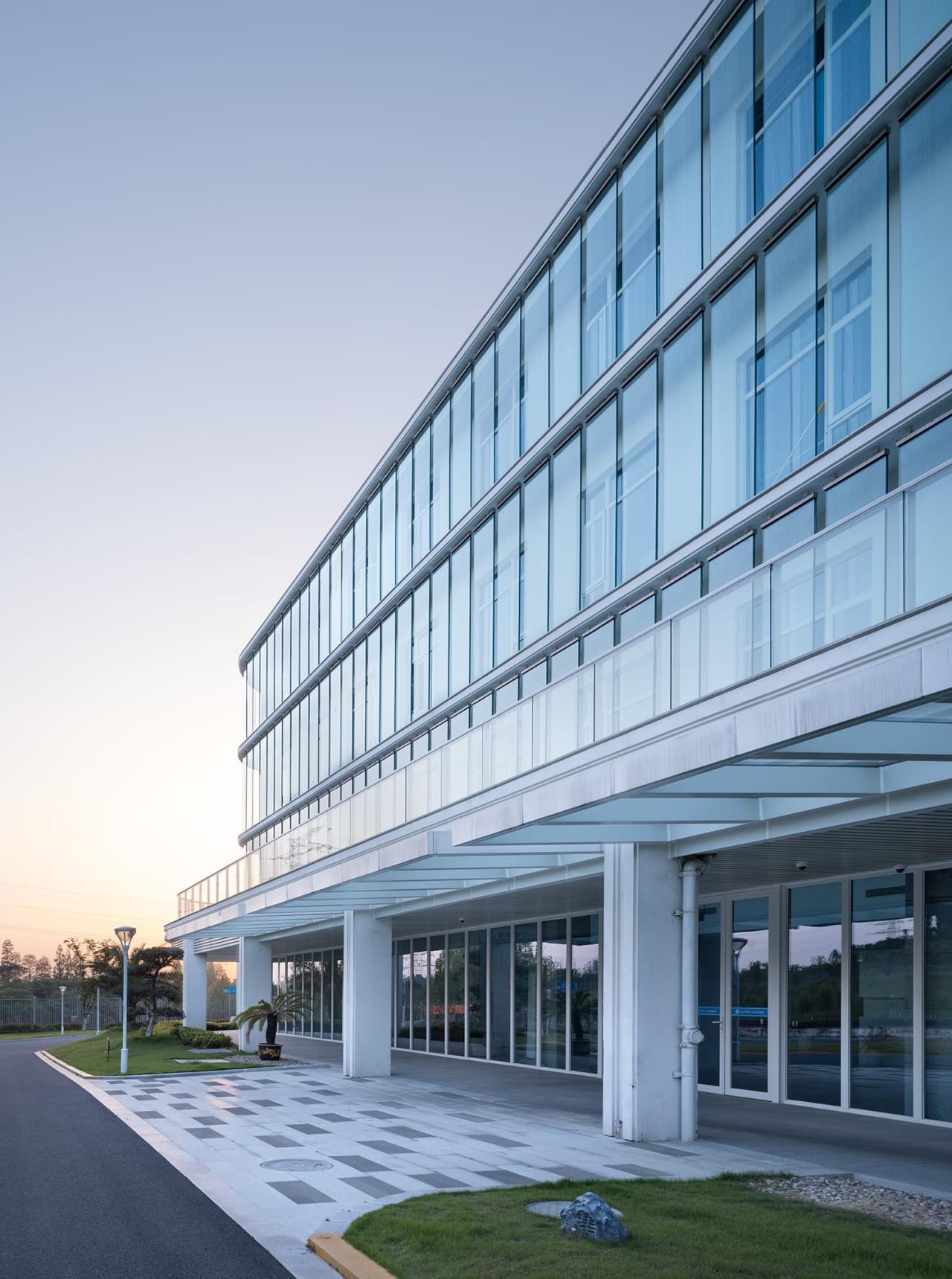 BIM建筑|山水疗愈，身心宜居：杭州市第一社会福利院 / 浙江大学建筑设计研究院