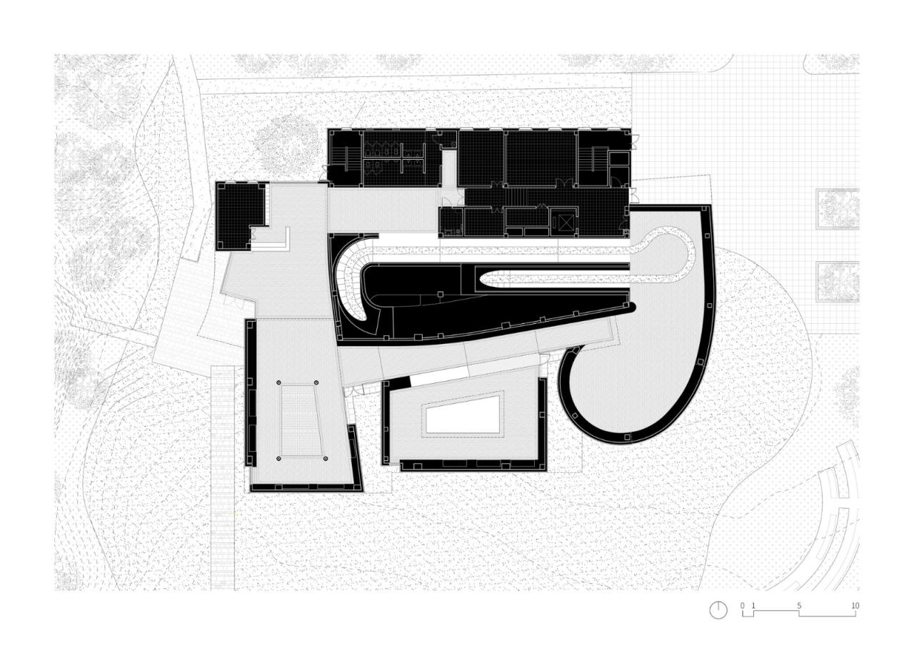 BIM建筑|“釉”织新旧，黄龙山·紫砂矿源展示馆 / 东南大学建筑学院+旭可建筑