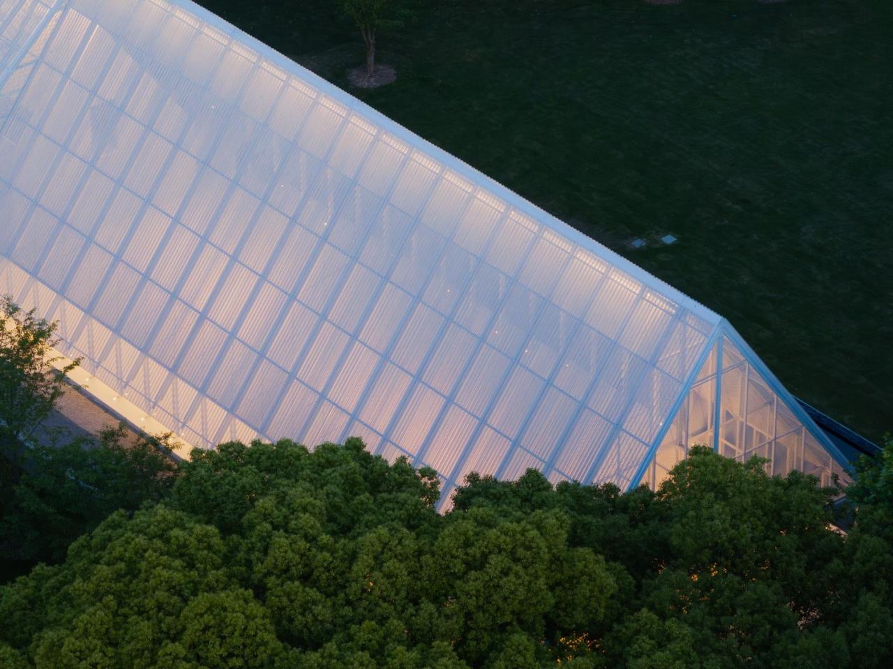 BIM建筑|为日常献礼，微风礼堂 / 是所设计