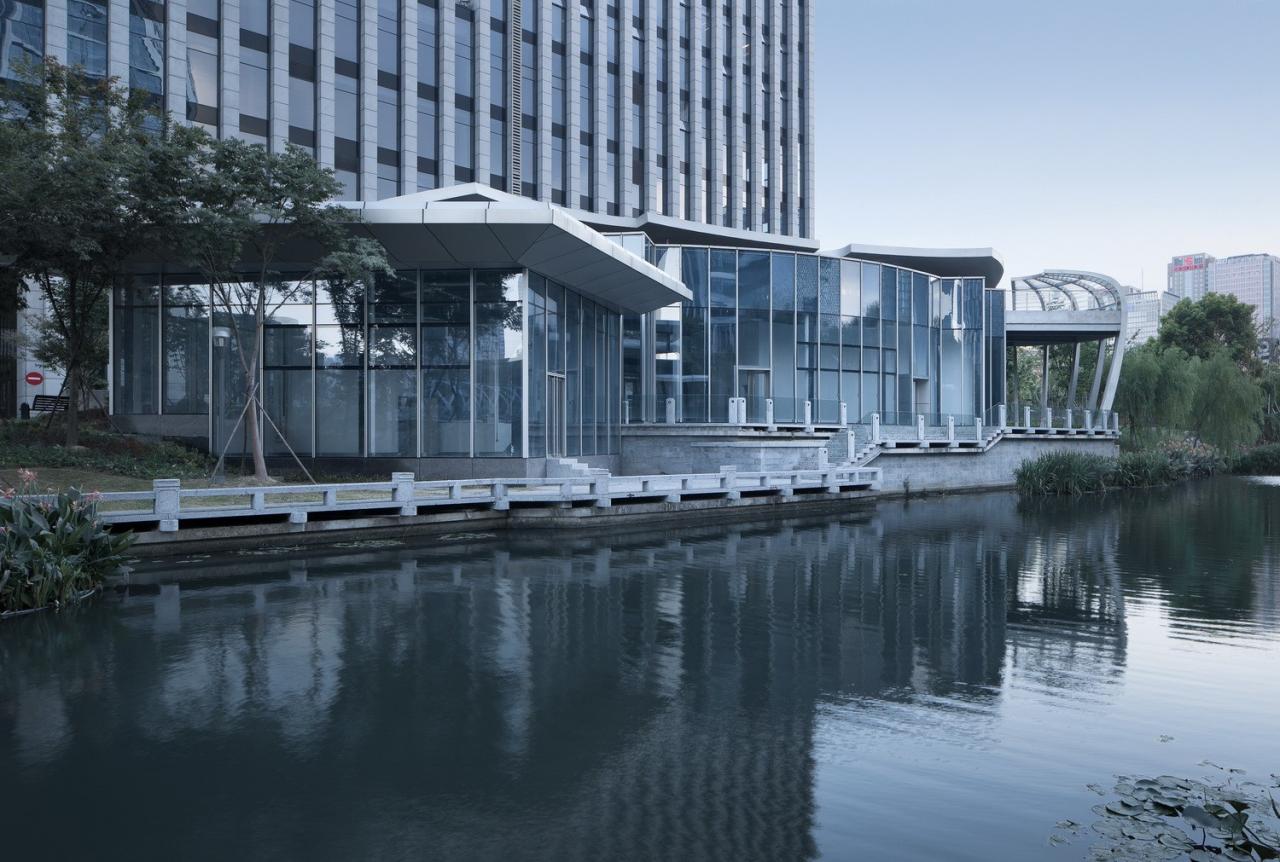 BIM建筑|星堂和：杭州市钱江新城新塘河沿线地铁配套设施 / 浙江大学建筑设计研究院